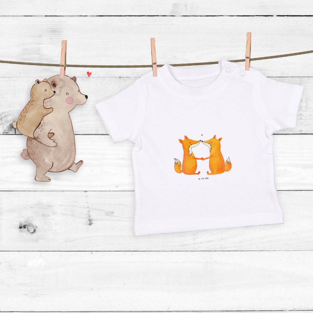 Baby T-Shirt Füchse Liebe Fuchs, Füchse, Fox, Liebe, Liebespaar, Paar, Partner, Freundin, Freund, Ehe, Verlobte, Ehemann, Ehefrau, Liebesbeweis Mädchen, Jungen, Unisex, Motiv ,Baby T-Shirt, Kurzarm, Shirt, Baby  Fuchs