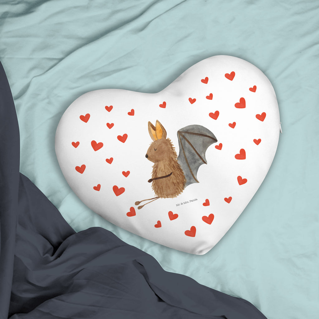 Herzkissen Fledermaus sitzend Kissen, Herzkissen, Herzform, Herz, Dekokissen, Tiermotive, Gute Laune, lustige Sprüche, Tiere, Fledermaus, Fledermäuse, Motivation, entspannen