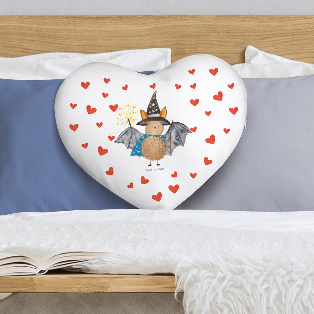 Herzkissen Fledermaus Zauberer Kissen, Herzkissen, Herzform, Herz, Dekokissen, Tiermotive, Gute Laune, lustige Sprüche, Tiere, Fledermaus, Fledermäuse, Zauberer, Magier, Frauen, reinsteigern