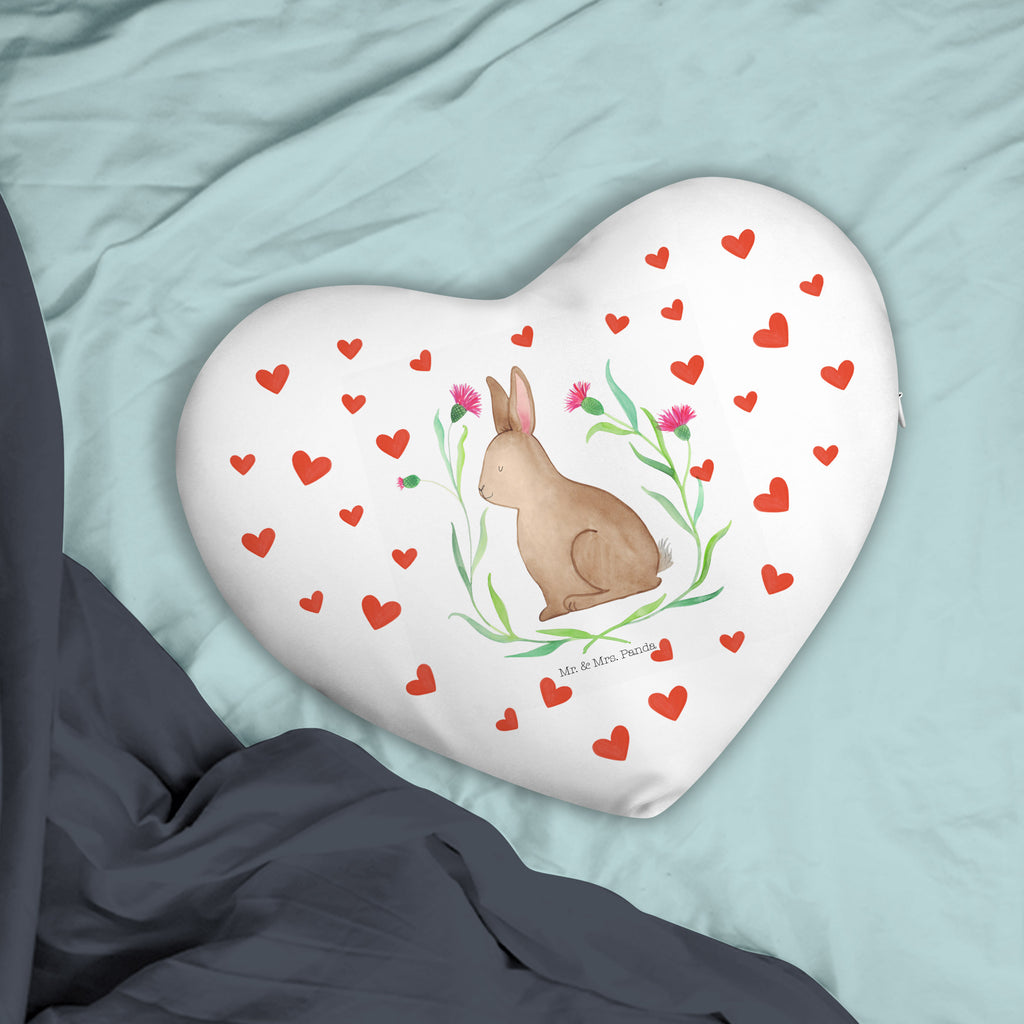 Herzkissen Hase sitzend Kissen, Herzkissen, Herzform, Herz, Dekokissen, Ostern, Osterhase, Ostergeschenke, Osternest, Osterdeko, Geschenk zu Ostern, Frohe Ostern, Ostergrüße, Osterblume, Liebe, Grüße, Hase, Kaninchen