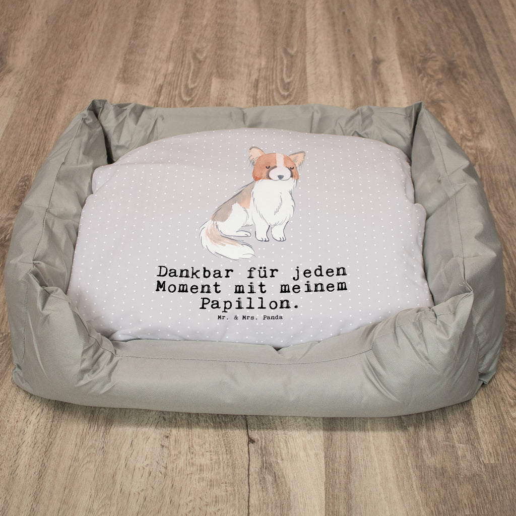 Hundebett Papillon Moment Hundebett, Hundeliege, Liegeplatz, Hund, Hundekörbchen, Körbchen, Tierbett, Hundebett Luxus, Hundekissen, Hundesofa, Hundeschlafplatz, Hundebettchen, Hundemöbel, Hundedecke, Hunderasse, Rassehund, Hundebesitzer, Geschenk, Tierfreund, Schenken, Welpe, Kontinentaler Zwergspaniel, Papillon