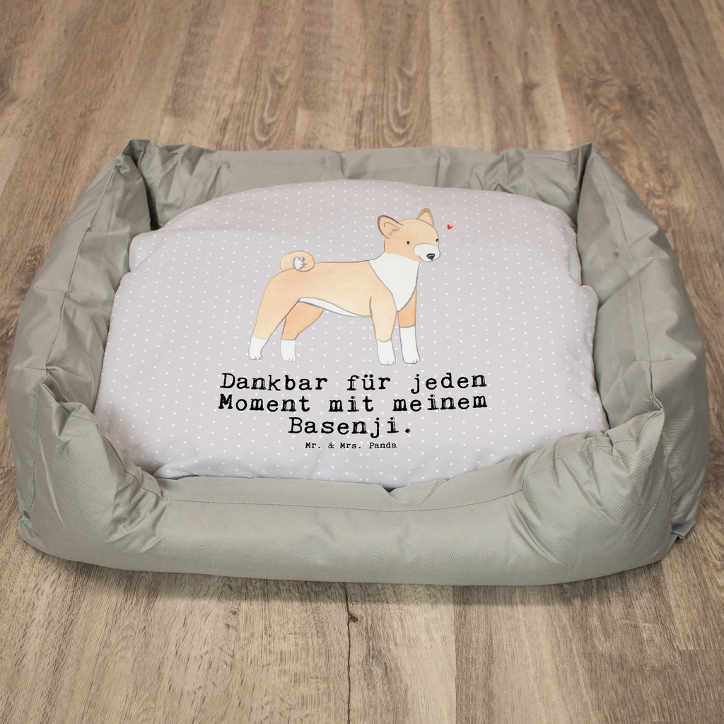 Hundebett Basenji Moment Hundebett, Hundeliege, Liegeplatz, Hund, Hundekörbchen, Körbchen, Tierbett, Hundebett Luxus, Hundekissen, Hundesofa, Hundeschlafplatz, Hundebettchen, Hundemöbel, Hundedecke, Hunderasse, Rassehund, Hundebesitzer, Geschenk, Tierfreund, Schenken, Welpe, Kongo-Terrier, Basenji