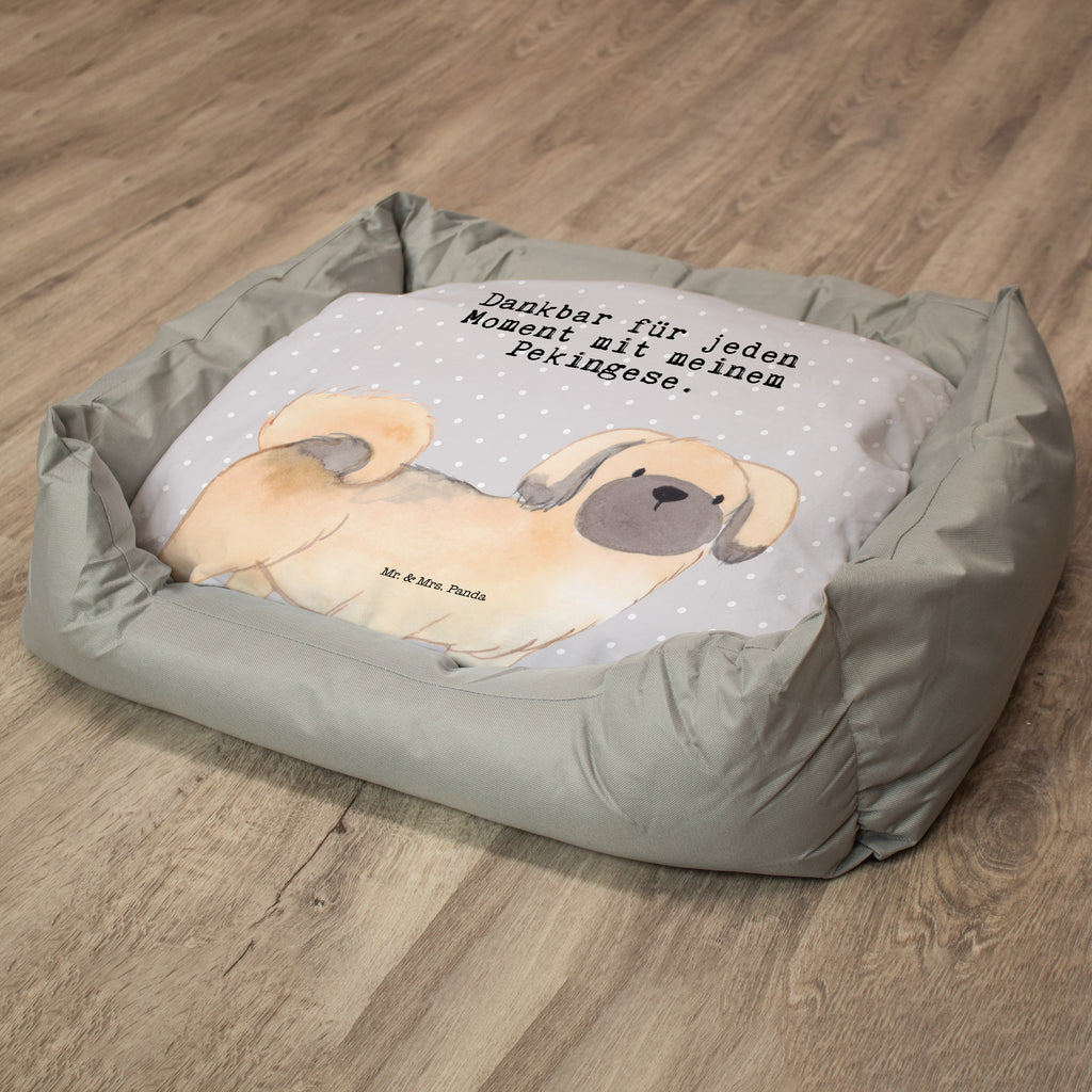 Hundebett Pekingese Moment Hundebett, Hundeliege, Liegeplatz, Hund, Hundekörbchen, Körbchen, Tierbett, Hundebett Luxus, Hundekissen, Hundesofa, Hundeschlafplatz, Hundebettchen, Hundemöbel, Hundedecke, Hunderasse, Rassehund, Hundebesitzer, Geschenk, Tierfreund, Schenken, Welpe, Pekingese, Pekinese, Peking-Palasthund