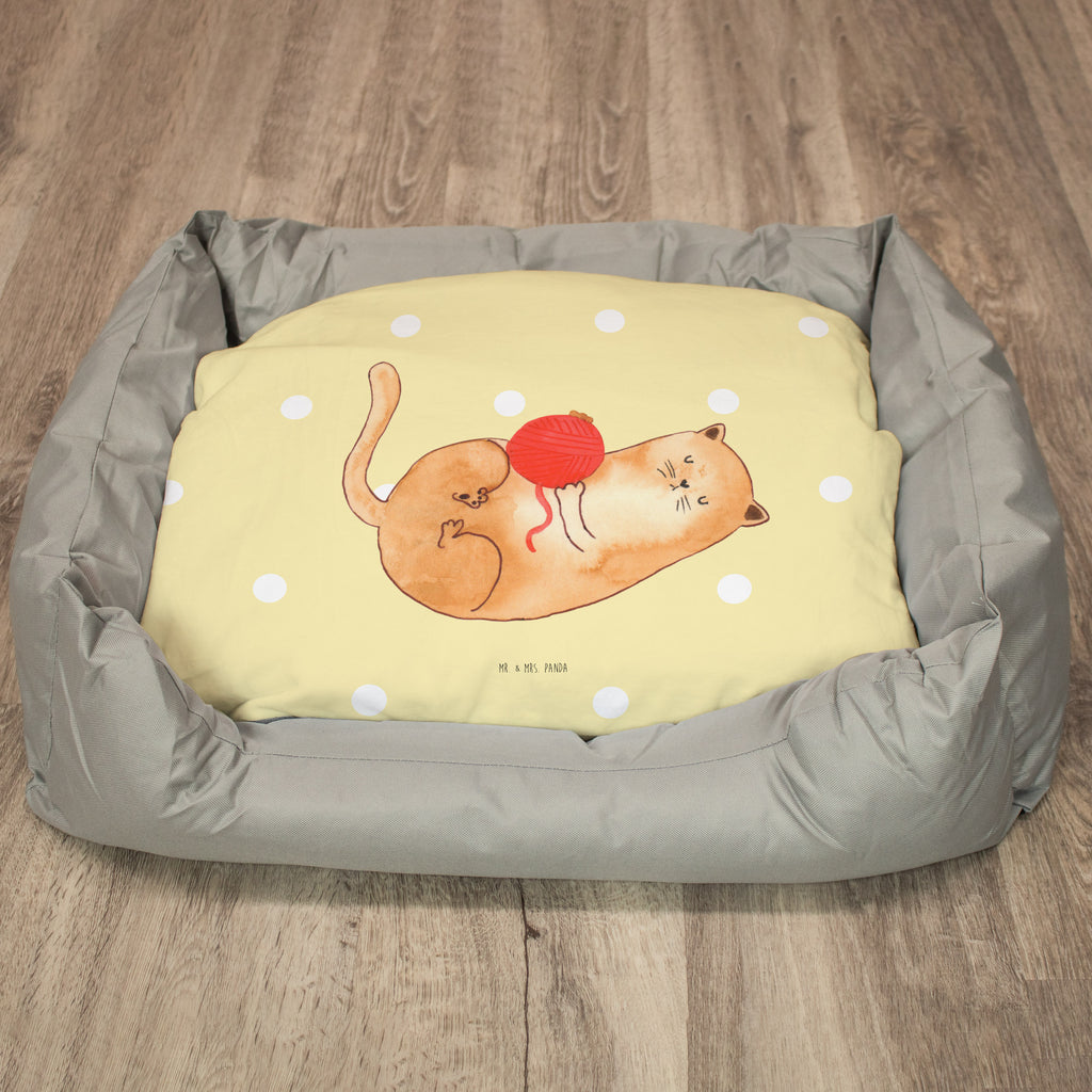 Katzenbett Katzen Wollknäul Katzenbett, Katze, Kater, Katzenliege, Katenborb, Körbchen, Tierbett, Katzenmotiv, Katzenfan, Katzendeko, Katzenfreund, Katzenliebhaber, Katzenprodukte, Katzenartikel, Katzenaccessoires, Katzensouvenirs, Katzenliebhaberprodukte, Katzenmotive, Katzen, Mietze, Cat, Cats, Katzenhalter, Katzenbesitzerin, Haustier, Wollknäuel, Wolle, Spielen, Spiel, verspielt