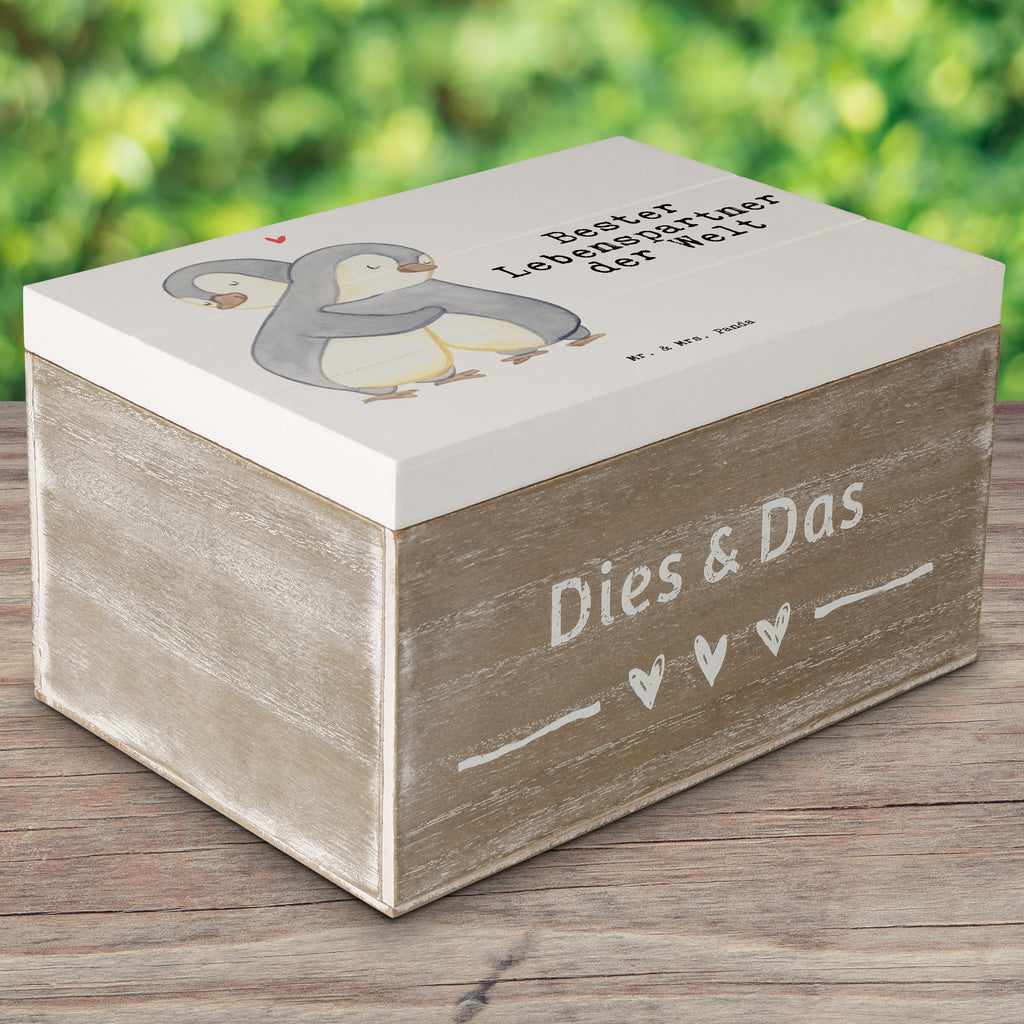 Holzkiste Pinguin Bester Lebenspartner der Welt Lebenspartner, Ehepartner, Partner, Ehemann, Ehefrau, Liebe, Freund, Freundin, Hochzeitstag, verliebt Holzkiste, Kiste, Schatzkiste, Truhe, Schatulle, XXL,  Erinnerungsbox, Erinnerungskiste, Dekokiste, Aufbewahrungsbox  für, Dankeschön, Geschenk, Schenken, Geburtstag, Geburtstagsgeschenk, Geschenkidee, Danke, Bedanken, Mitbringsel, Freude machen, Geschenktipp