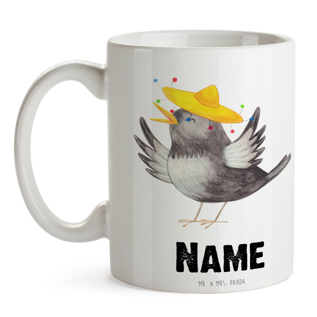 Personalisierte Tasse Rabe mit Sombrero Personalisierte Tasse, Namenstasse, Wunschname, Personalisiert, Tasse, Namen, Drucken, Tasse mit Namen, Tiermotive, Gute Laune, lustige Sprüche, Tiere, Rabe, Vogel, Vögel, Spruch positiv, fröhlich sein, glücklich sein, Glück Spruch, froh, Elster, Motivation