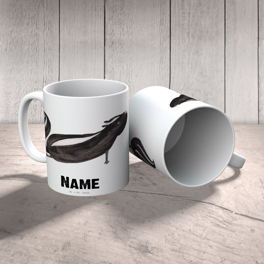 Personalisierte Tasse Stinktier Yoga Personalisierte Tasse, Namenstasse, Wunschname, Personalisiert, Tasse, Namen, Drucken, Tasse mit Namen, Stinktier, Skunk, Wildtier, Raubtier, Stinker, Stinki, Yoga, Namaste, Lebe, Liebe, Lache