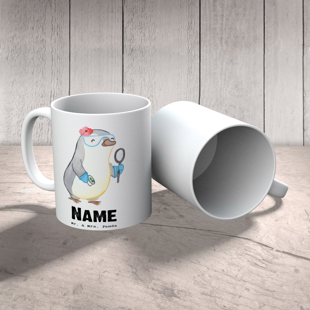 Personalisierte Tasse Biologin mit Herz Personalisierte Tasse, Namenstasse, Wunschname, Personalisiert, Tasse, Namen, Drucken, Tasse mit Namen, Beruf, Ausbildung, Jubiläum, Abschied, Rente, Kollege, Kollegin, Geschenk, Schenken, Arbeitskollege, Mitarbeiter, Firma, Danke, Dankeschön, Biologin, Biologie, Naturwissenschaftlerin, Labor, Studium, Bachelor, Master