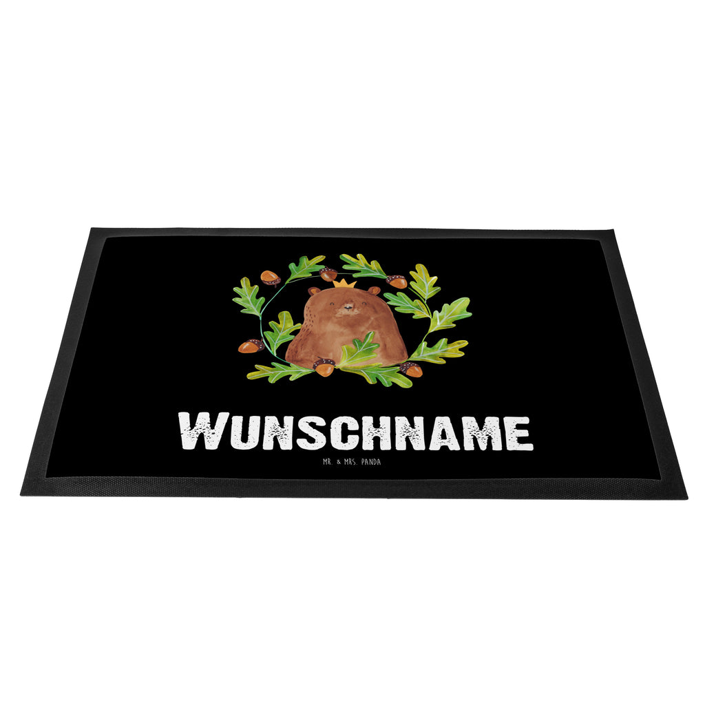 Personalisierte Fußmatte Bär König Personalisierte Fußmatte, Fußmatte mit Namen, Personalisieruung, Personalisiert, Fußmatte bedrucken, Türvorleger mit Namen, Haustürmatte personalisiert, Namensfussmatte, Wunschnamen, Bedrucken, Türvorleger personalisiert, Bär, Teddy, Teddybär, Papa, Papa Bär, bester Vater, bester Papa, weltbester Papa, Vatertag, Vater, Dad, Daddy, Papi