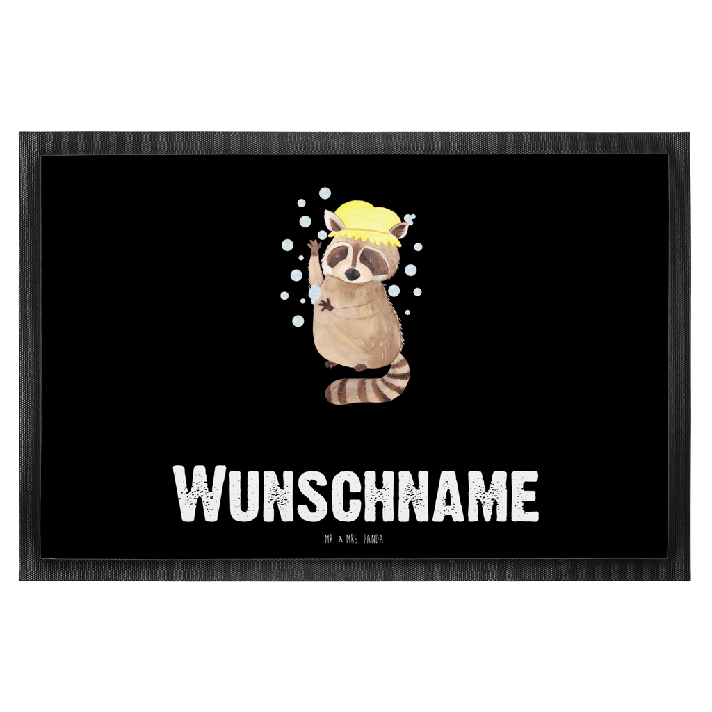 Personalisierte Fußmatte Waschbär Personalisierte Fußmatte, Fußmatte mit Namen, Personalisieruung, Personalisiert, Fußmatte bedrucken, Türvorleger mit Namen, Haustürmatte personalisiert, Namensfussmatte, Wunschnamen, Bedrucken, Türvorleger personalisiert, süße Tiermotive, gute Laune, lustige Sprüche, Tiere, Waschbär, Tagträumen, Plan, Fröhlich, waschen, Seifenblasen
