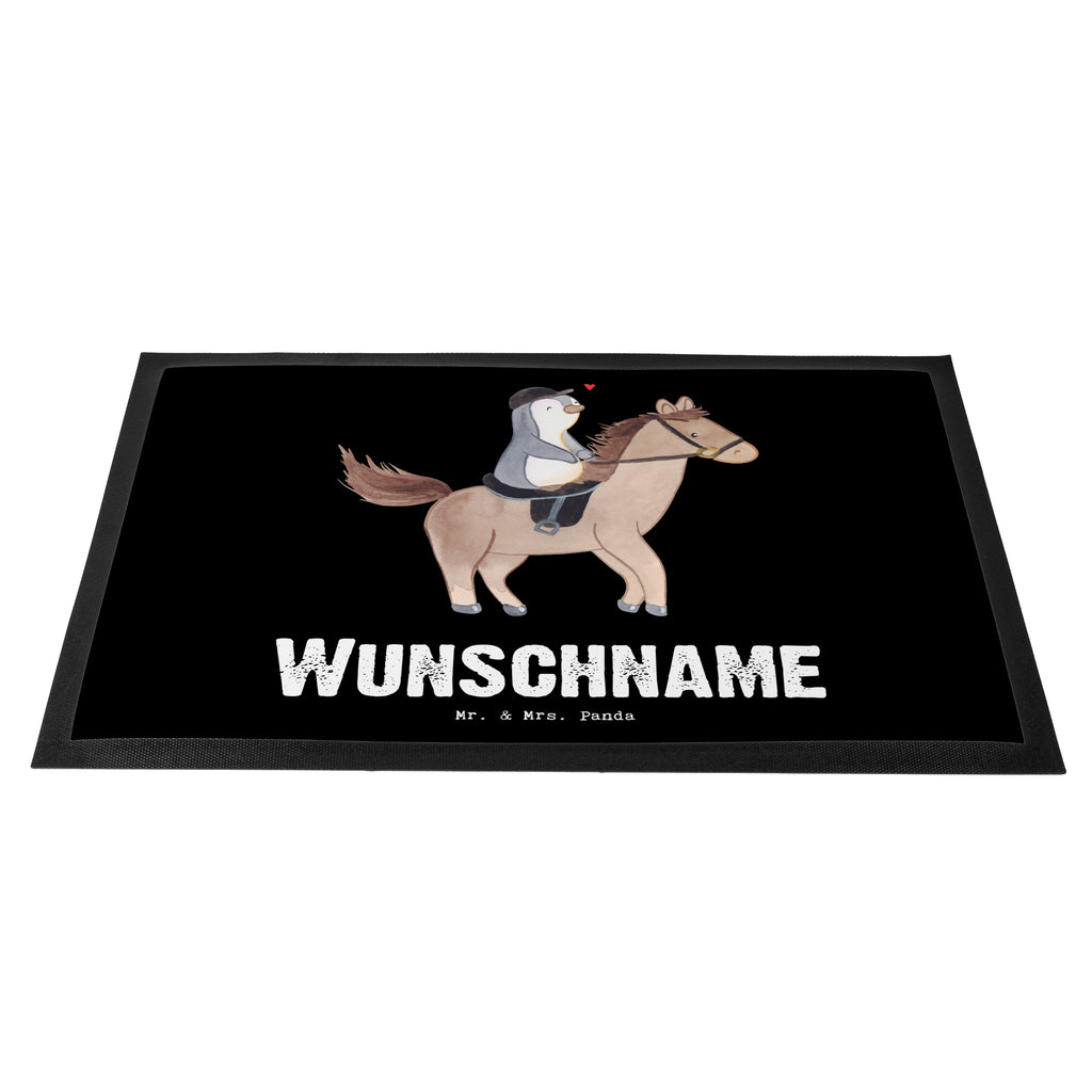 Personalisierte Fußmatte Pferd Reiten Tage Personalisierte Fußmatte, Fußmatte mit Namen, Personalisieruung, Personalisiert, Fußmatte bedrucken, Türvorleger mit Namen, Haustürmatte personalisiert, Namensfussmatte, Wunschnamen, Bedrucken, Türvorleger personalisiert, Geschenk, Sport, Sportart, Hobby, Schenken, Danke, Dankeschön, Auszeichnung, Gewinn, Sportler, Reiten, Reitsport, Reitverein, Reitstall, Pferde