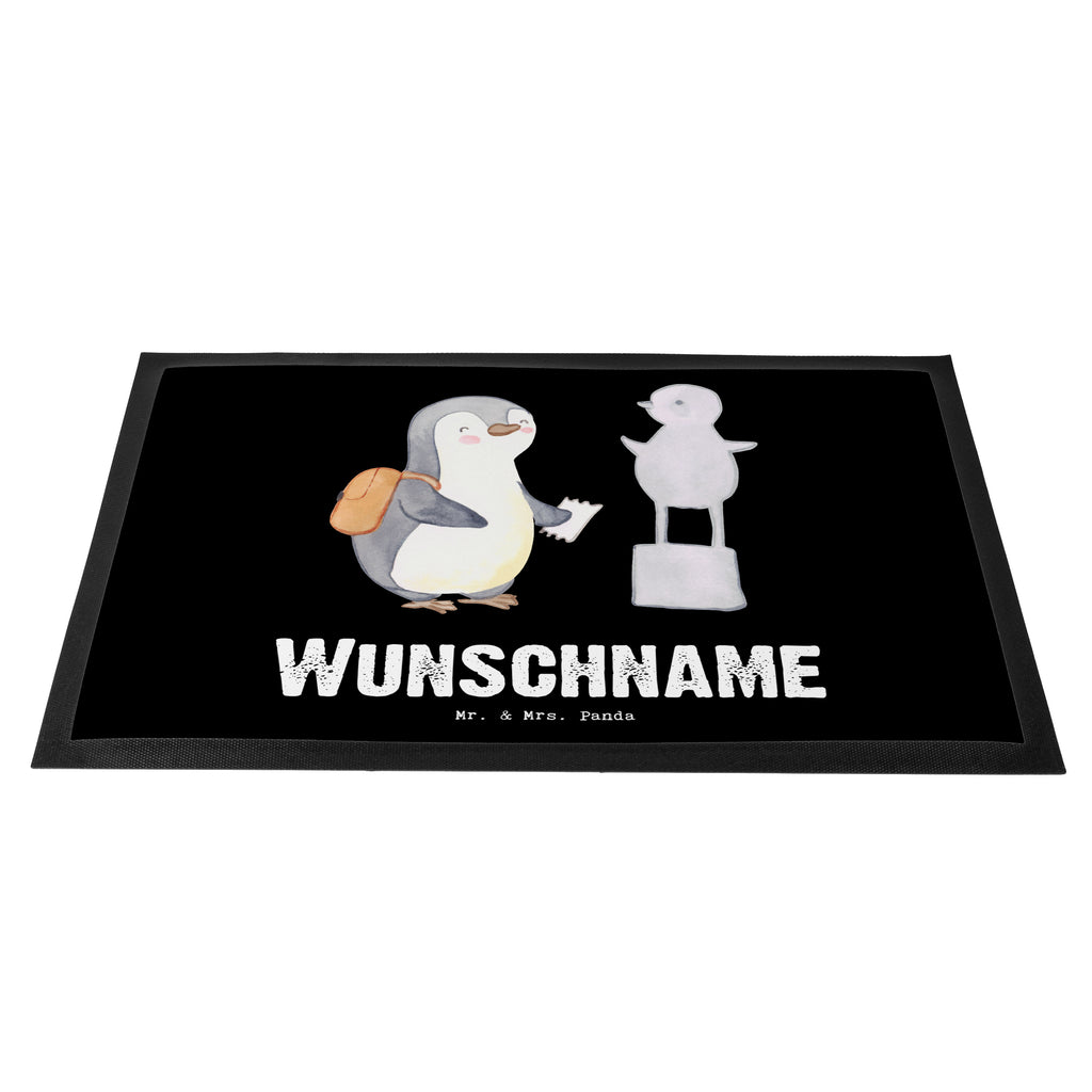 Personalisierte Fußmatte Pinguin Museum besuchen Tage Personalisierte Fußmatte, Fußmatte mit Namen, Personalisieruung, Personalisiert, Fußmatte bedrucken, Türvorleger mit Namen, Haustürmatte personalisiert, Namensfussmatte, Wunschnamen, Bedrucken, Türvorleger personalisiert, Geschenk, Sport, Sportart, Hobby, Schenken, Danke, Dankeschön, Auszeichnung, Gewinn, Sportler, Museum besuchen, Museen