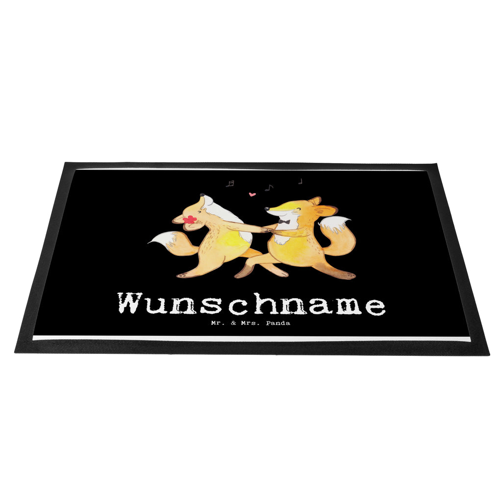 Personalisierte Fußmatte Füchse Salsa tanzen Tage Personalisierte Fußmatte, Fußmatte mit Namen, Personalisieruung, Personalisiert, Fußmatte bedrucken, Türvorleger mit Namen, Haustürmatte personalisiert, Namensfussmatte, Wunschnamen, Bedrucken, Türvorleger personalisiert, Geschenk, Sport, Sportart, Hobby, Schenken, Danke, Dankeschön, Auszeichnung, Gewinn, Sportler, Salsa tanzen, Tanzschule, Tanzen, Tanzkurs