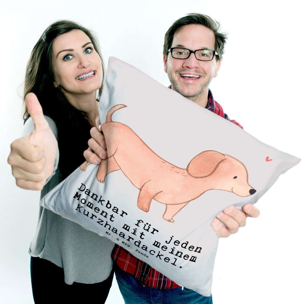 Personalisiertes Kissen Dackel Kurzhaardackel Moment Kissen, personalisiert, Name, Wunschname, bedrucken, Kopfkissen, Hund, Hunderasse, Rassehund, Hundebesitzer, Geschenk, Tierfreund, Schenken, Welpe, Teckel, Dachshund, Kurzhaardackel