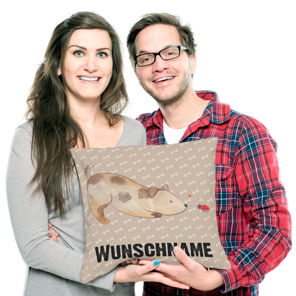Personalisiertes Kissen Hund Marienkäfer Kissen, personalisiert, Name, Wunschname, bedrucken, Kopfkissen, Hund, Hundemotiv, Haustier, Hunderasse, Tierliebhaber, Hundebesitzer, Sprüche, Hunde, Hundespruch, Marienkäfer, Mischling, Mischlinghund