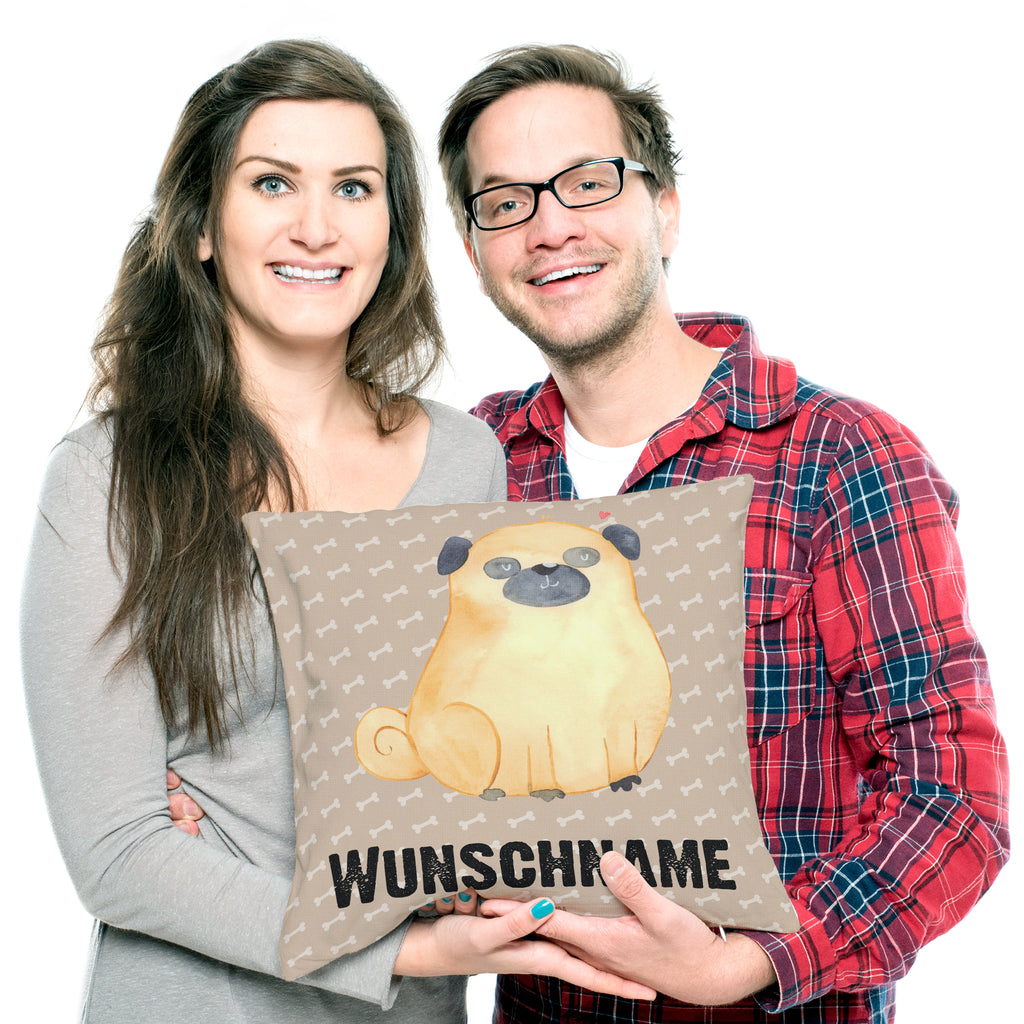 Personalisiertes Kissen Mops Kissen, personalisiert, Name, Wunschname, bedrucken, Kopfkissen, Hund, Hundemotiv, Haustier, Hunderasse, Tierliebhaber, Hundebesitzer, Sprüche, Mops, Liebe, Hundeliebe