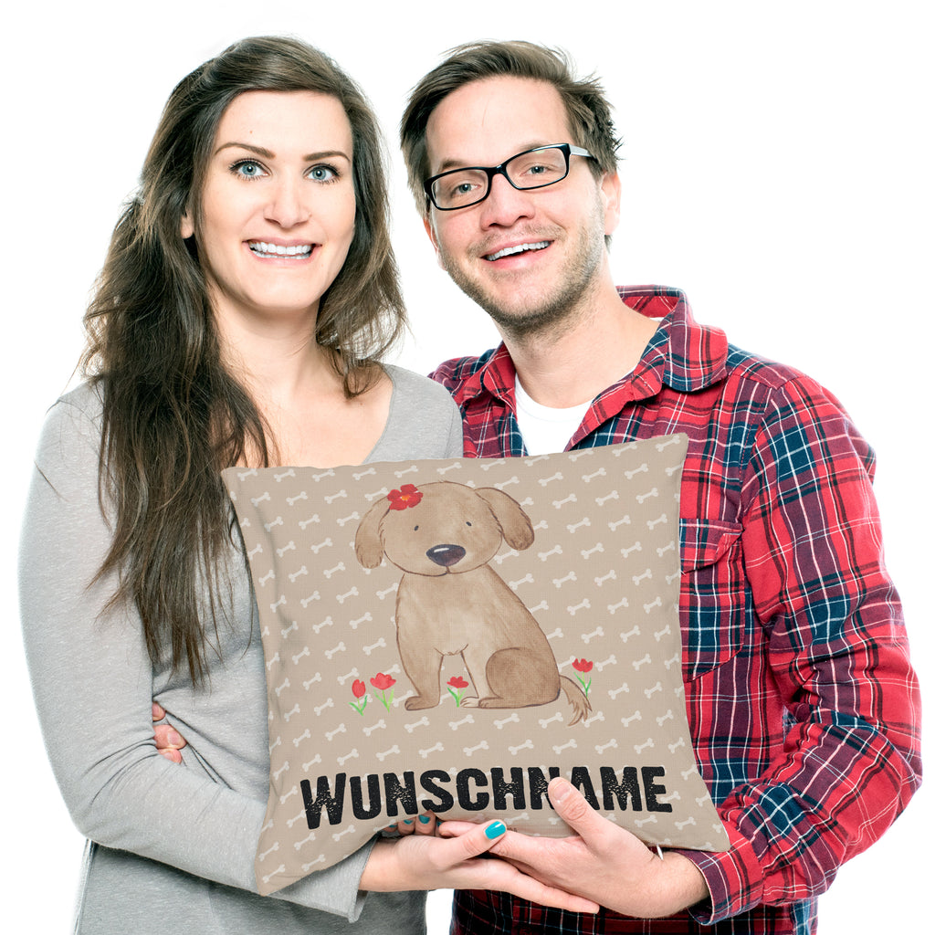Personalisiertes Kissen Hund Hundedame Kissen, personalisiert, Name, Wunschname, bedrucken, Kopfkissen, Hund, Hundemotiv, Haustier, Hunderasse, Tierliebhaber, Hundebesitzer, Sprüche, Hunde, Hundeliebe, Hundeglück, Liebe, Frauchen