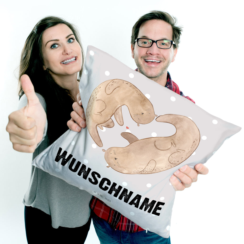Personalisiertes Kissen Otter Herz Kissen, personalisiert, Name, Wunschname, bedrucken, Kopfkissen, Otter, Fischotter, Seeotter, Liebe, Herz, Liebesbeweis, Liebesgeschenk, Bessere Hälfte, Love you, Jahrestag, Hochzeitstag, Verlobung, gemeinsames Leben