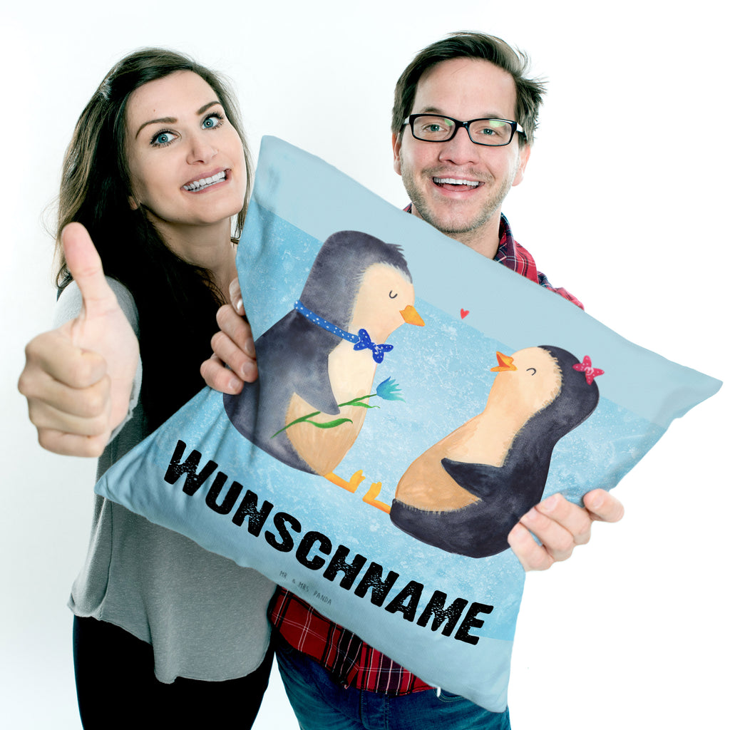 Personalisiertes Kissen Pinguin Pärchen Kissen, personalisiert, Name, Wunschname, bedrucken, Kopfkissen, Pinguin, Pinguine, Liebe, Liebespaar, Liebesbeweis, Liebesgeschenk, Verlobung, Jahrestag, Hochzeitstag, Hochzeit, Hochzeitsgeschenk, große Liebe, Traumpaar