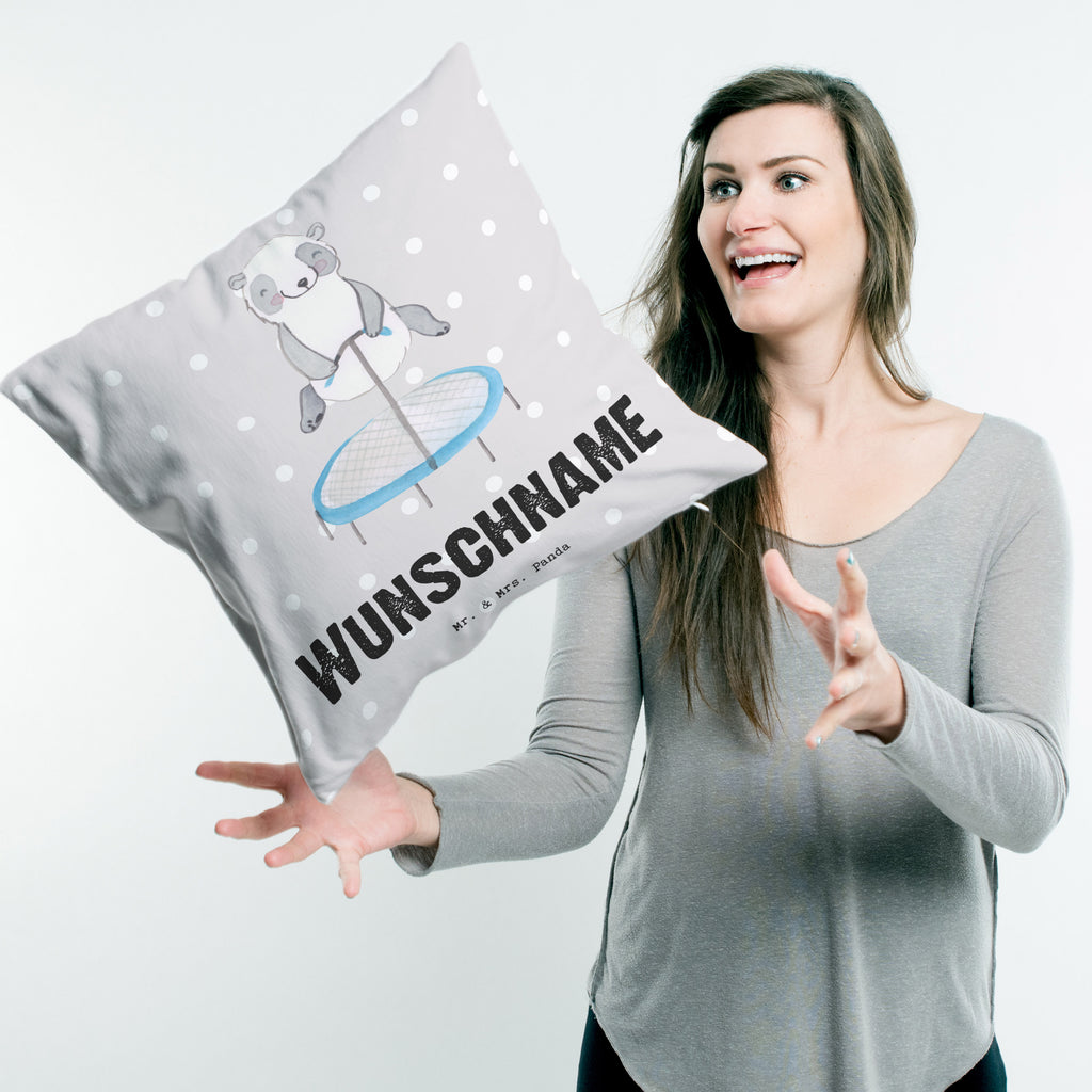 Personalisiertes Kissen Panda Trampolin springen Tage Kissen, personalisiert, Name, Wunschname, bedrucken, Kopfkissen, Geschenk, Sport, Sportart, Hobby, Schenken, Danke, Dankeschön, Auszeichnung, Gewinn, Sportler, Trampolin springen, Trampolin Springen, Trampolin Turnen, Fitnessstudio
