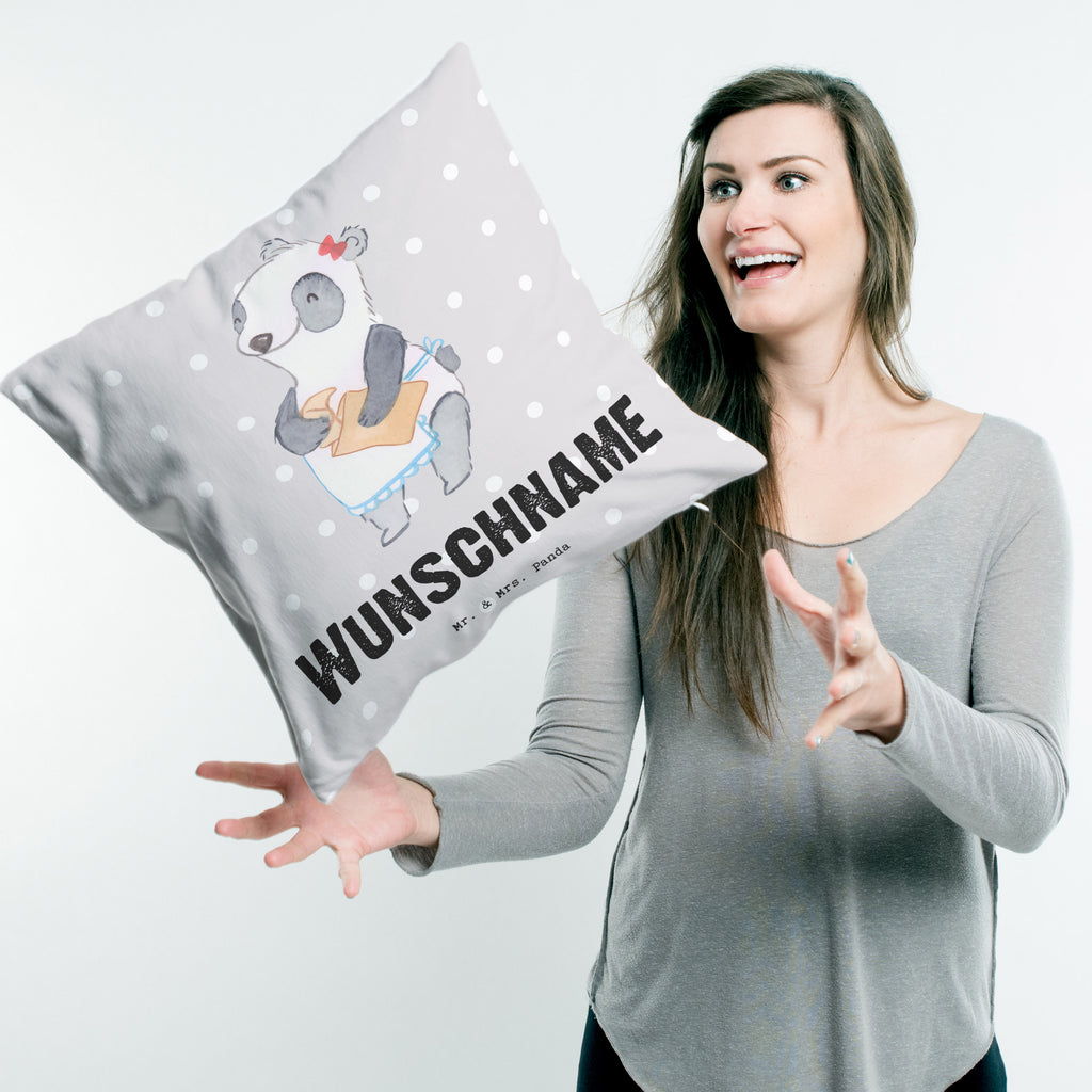 Personalisiertes Kissen Bäckereifachverkäuferin mit Herz Kissen, personalisiert, Name, Wunschname, bedrucken, Kopfkissen, Beruf, Ausbildung, Jubiläum, Abschied, Rente, Kollege, Kollegin, Geschenk, Schenken, Arbeitskollege, Mitarbeiter, Firma, Danke, Dankeschön, Bäckereifachverkäuferin, Backwarenverkäuferin, Bäckerei, Backstube, Bäckerladen, Brotmanufaktur