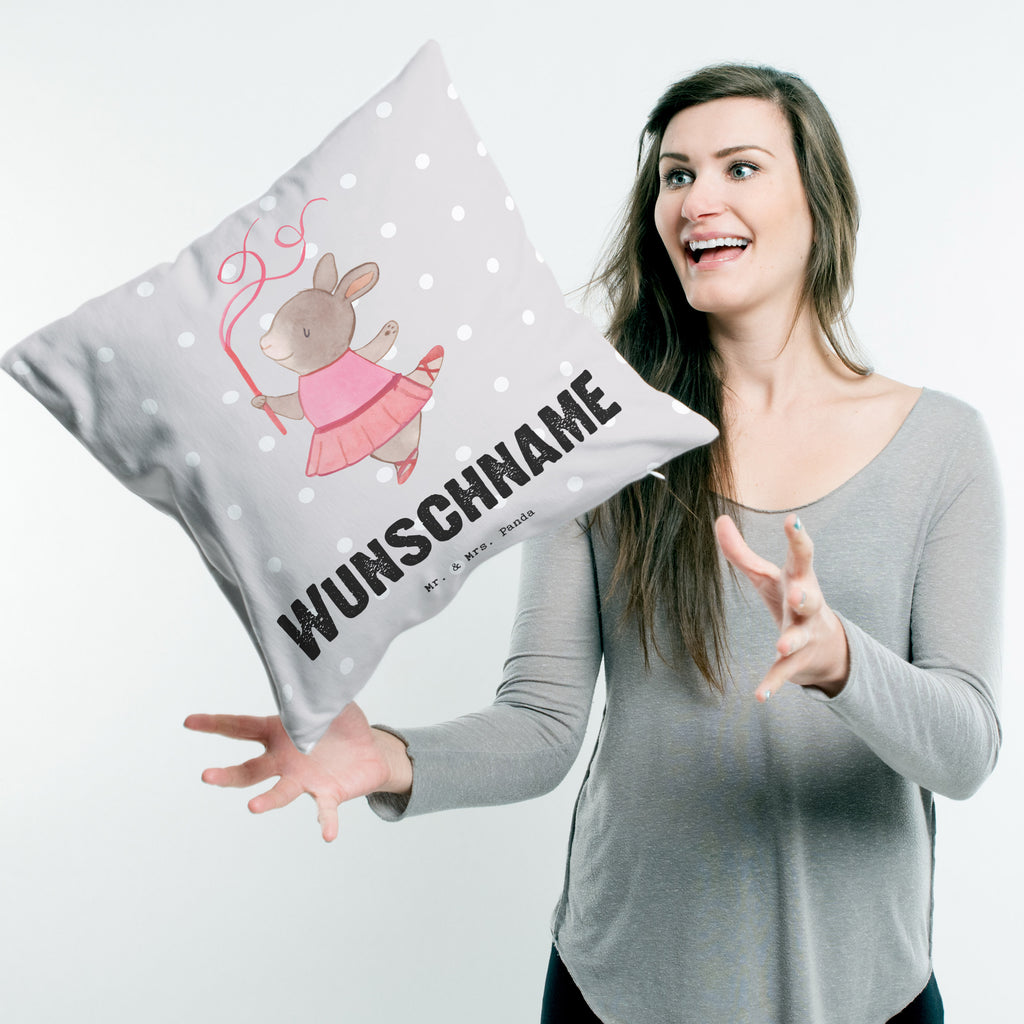 Personalisiertes Kissen Balletttänzerin mit Herz Kissen, personalisiert, Name, Wunschname, bedrucken, Kopfkissen, Beruf, Ausbildung, Jubiläum, Abschied, Rente, Kollege, Kollegin, Geschenk, Schenken, Arbeitskollege, Mitarbeiter, Firma, Danke, Dankeschön, Balletttänzerin, Ballerina, Ballett, Glücksbringer Auftritt, Ballettaufführung, Ballettunterricht, Ballettstunden