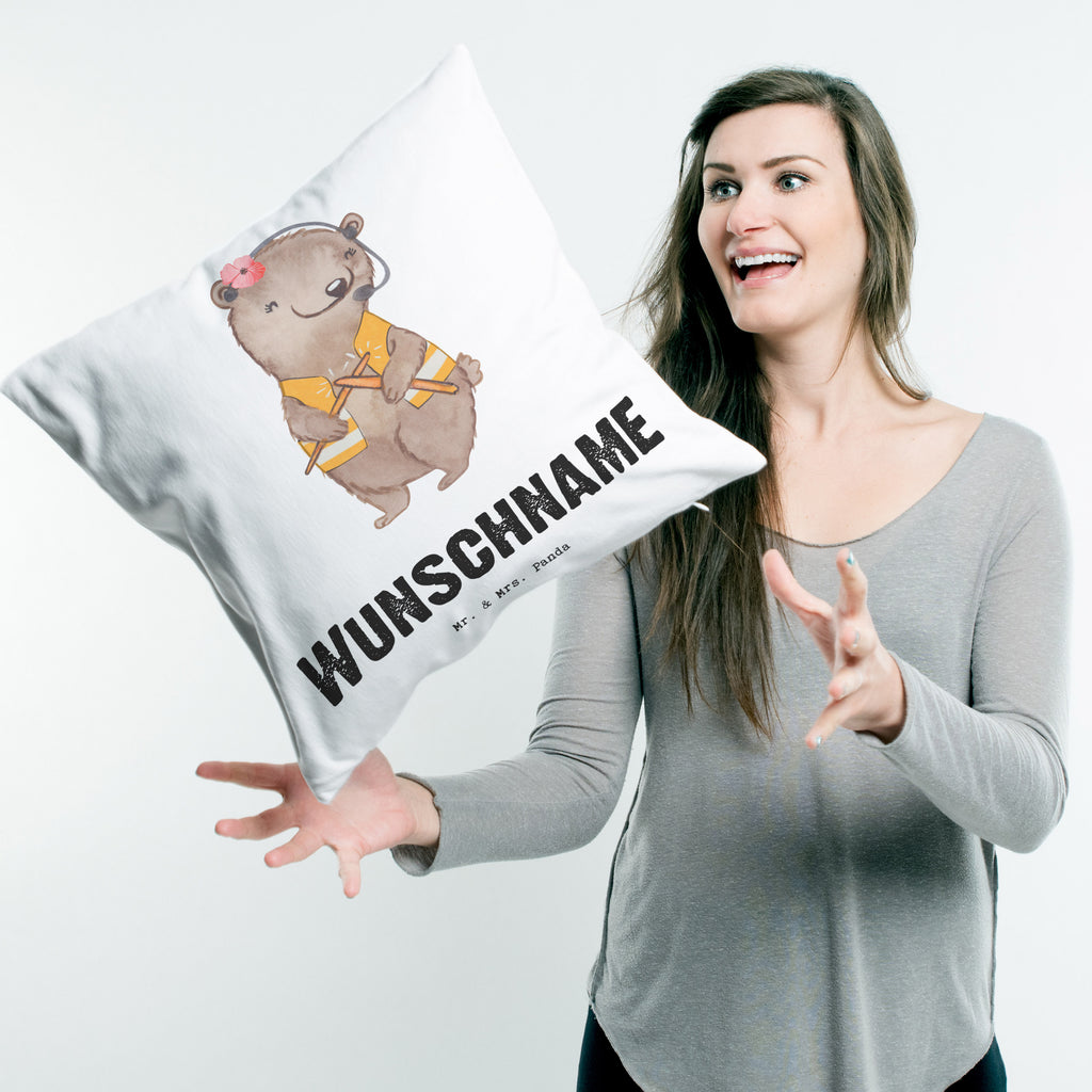 Personalisiertes Kissen Fluglotsin mit Herz Kissen, personalisiert, Name, Wunschname, bedrucken, Kopfkissen, Beruf, Ausbildung, Jubiläum, Abschied, Rente, Kollege, Kollegin, Geschenk, Schenken, Arbeitskollege, Mitarbeiter, Firma, Danke, Dankeschön, Fluglotsin, Flugverkehrsleiterin, Luftfahrtpersonal, Flugsicherung