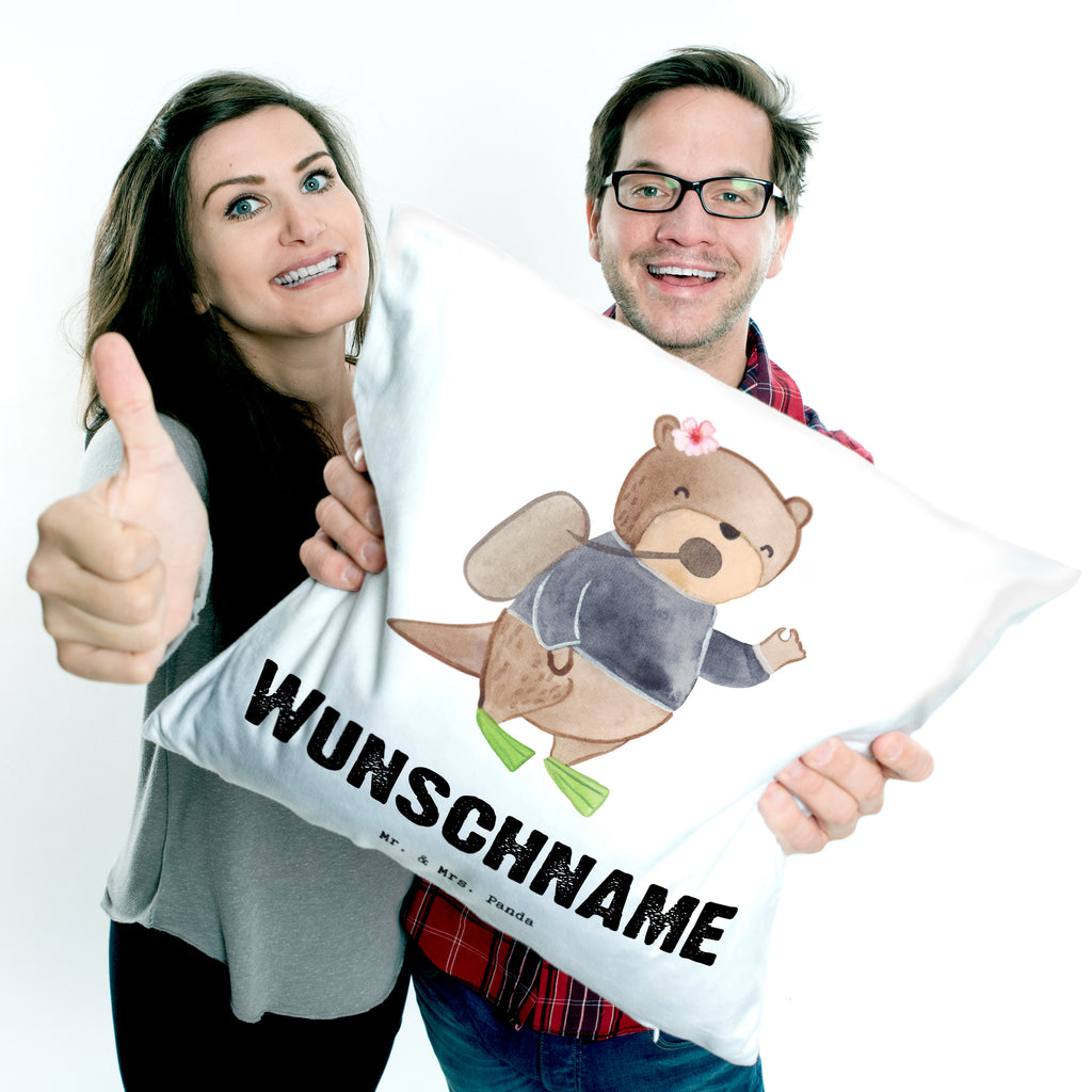 Personalisiertes Kissen Tauchlehrerin mit Herz Kissen, personalisiert, Name, Wunschname, bedrucken, Kopfkissen, Beruf, Ausbildung, Jubiläum, Abschied, Rente, Kollege, Kollegin, Geschenk, Schenken, Arbeitskollege, Mitarbeiter, Firma, Danke, Dankeschön