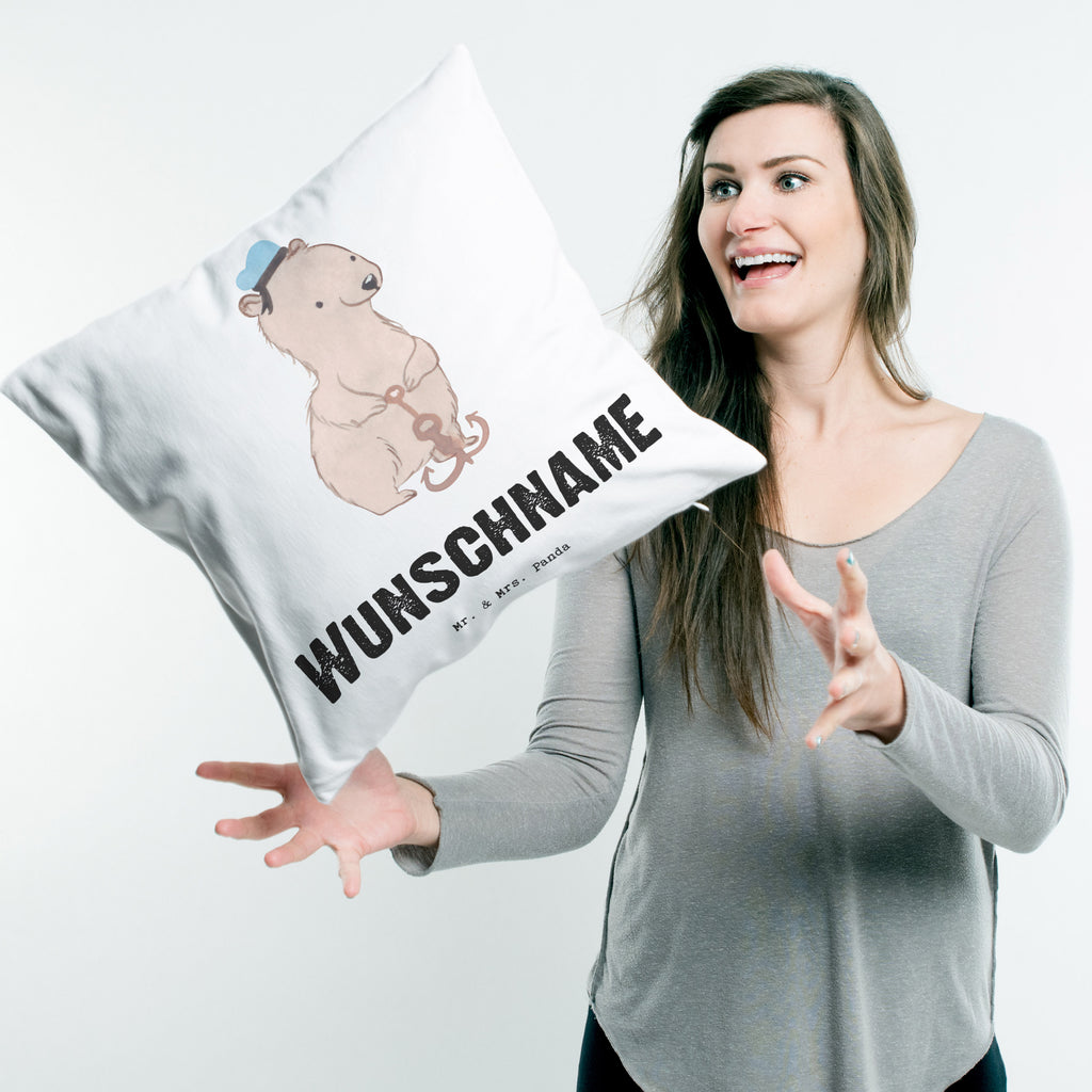 Personalisiertes Kissen Matrosin mit Herz Kissen, personalisiert, Name, Wunschname, bedrucken, Kopfkissen, Beruf, Ausbildung, Jubiläum, Abschied, Rente, Kollege, Kollegin, Geschenk, Schenken, Arbeitskollege, Mitarbeiter, Firma, Danke, Dankeschön, Matrosin, Seeleute, Schiff, Schiffsmechanikerin
