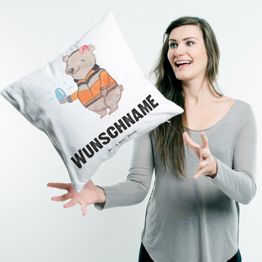 Personalisiertes Kissen Rettungswagenfahrerin mit Herz Kissen, personalisiert, Name, Wunschname, bedrucken, Kopfkissen, Beruf, Ausbildung, Jubiläum, Abschied, Rente, Kollege, Kollegin, Geschenk, Schenken, Arbeitskollege, Mitarbeiter, Firma, Danke, Dankeschön