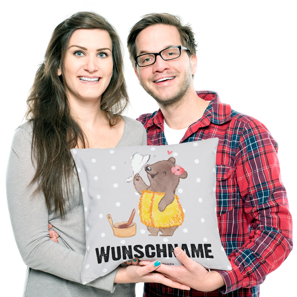 Personalisiertes Kissen Saunameisterin mit Herz Kissen, personalisiert, Name, Wunschname, bedrucken, Kopfkissen, Beruf, Ausbildung, Jubiläum, Abschied, Rente, Kollege, Kollegin, Geschenk, Schenken, Arbeitskollege, Mitarbeiter, Firma, Danke, Dankeschön