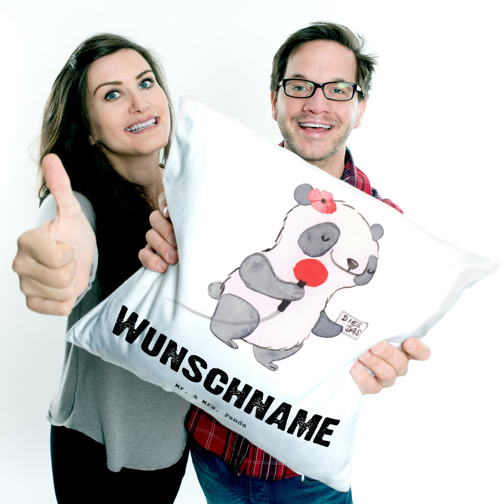 Personalisiertes Kissen Sportreporterin mit Herz Kissen, personalisiert, Name, Wunschname, bedrucken, Kopfkissen, Beruf, Ausbildung, Jubiläum, Abschied, Rente, Kollege, Kollegin, Geschenk, Schenken, Arbeitskollege, Mitarbeiter, Firma, Danke, Dankeschön