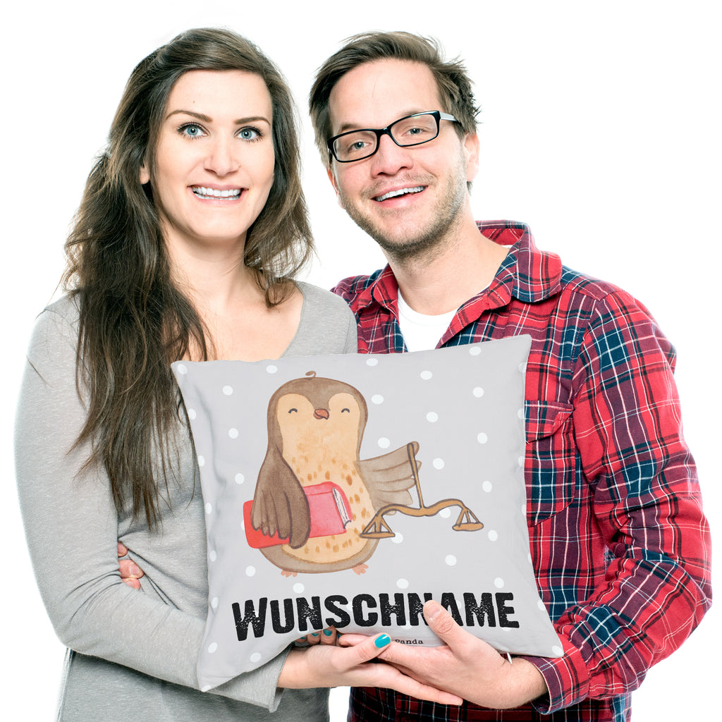 Personalisiertes Kissen Jurist mit Herz Kissen, personalisiert, Name, Wunschname, bedrucken, Kopfkissen, Beruf, Ausbildung, Jubiläum, Abschied, Rente, Kollege, Kollegin, Geschenk, Schenken, Arbeitskollege, Mitarbeiter, Firma, Danke, Dankeschön, Jurist, Anwalt, Jura Studium, Master of laws, Staatsexamen, Jurastudent, Anwaltskanzlei