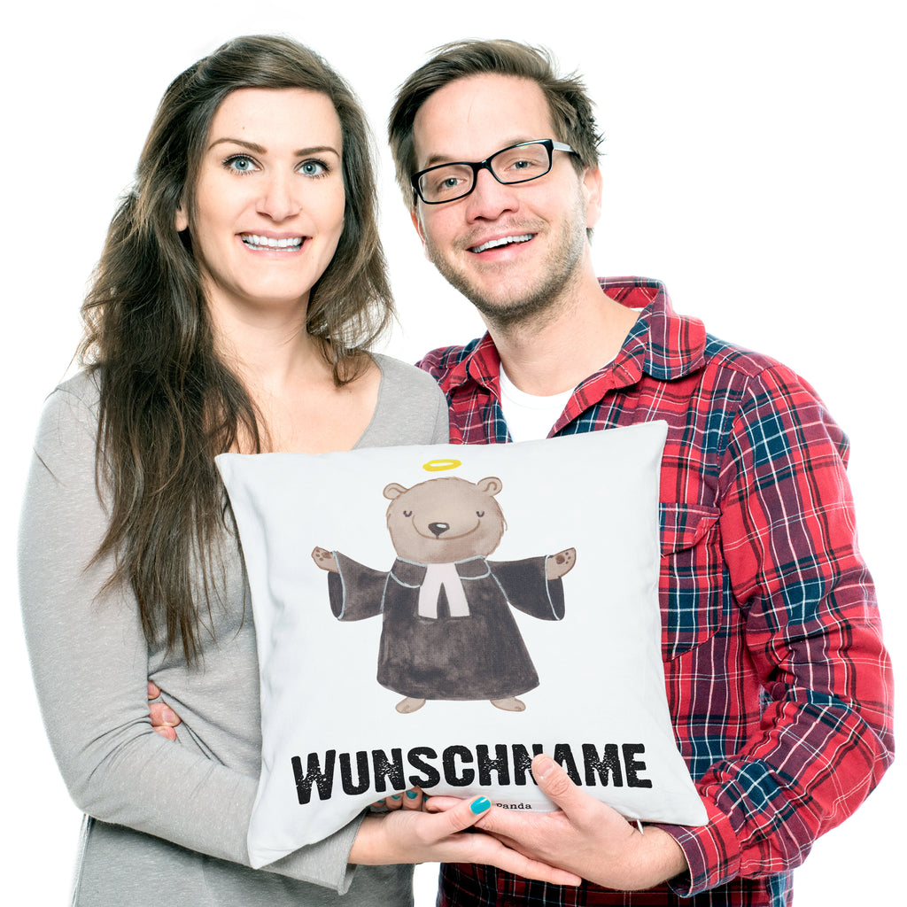 Personalisiertes Kissen Pastor mit Herz Kissen, personalisiert, Name, Wunschname, bedrucken, Kopfkissen, Beruf, Ausbildung, Jubiläum, Abschied, Rente, Kollege, Kollegin, Geschenk, Schenken, Arbeitskollege, Mitarbeiter, Firma, Danke, Dankeschön, Pastor, Diener Gottes<br />Geistlicher, Pfarrer, Prediger<br />Priester, Theologe, Kirche