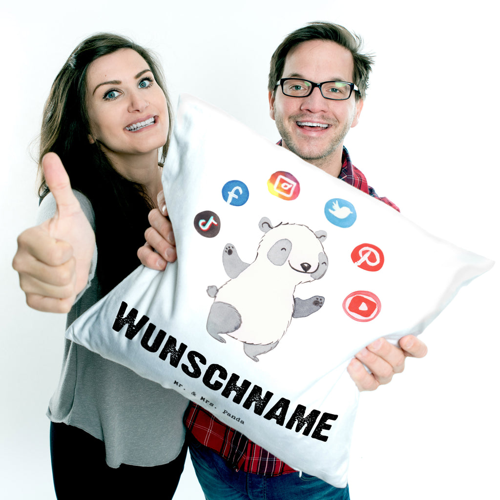 Personalisiertes Kissen Social Media Manager mit Herz Kissen, personalisiert, Name, Wunschname, bedrucken, Kopfkissen, Beruf, Ausbildung, Jubiläum, Abschied, Rente, Kollege, Kollegin, Geschenk, Schenken, Arbeitskollege, Mitarbeiter, Firma, Danke, Dankeschön