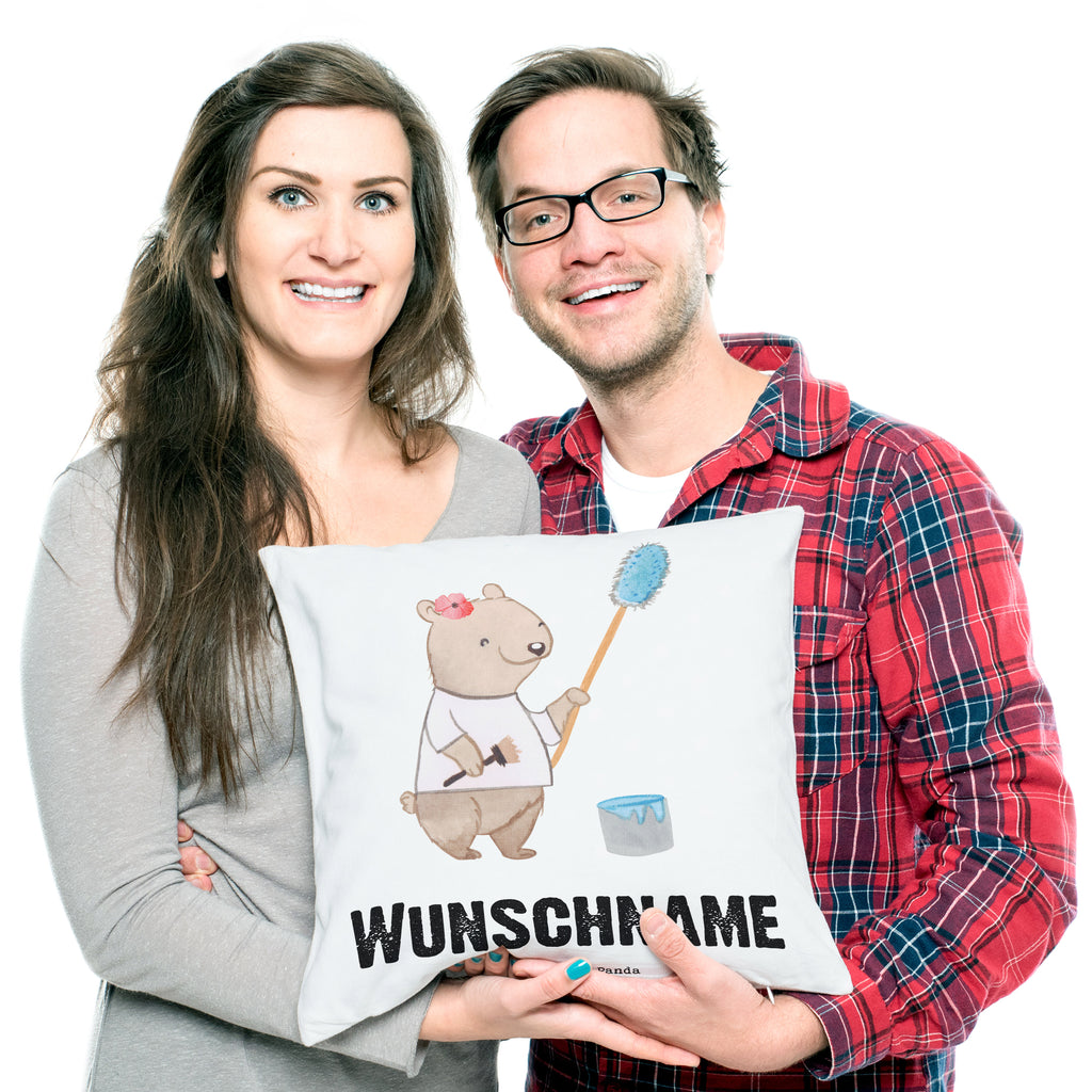 Personalisiertes Kissen Malerin mit Herz Kissen, personalisiert, Name, Wunschname, bedrucken, Kopfkissen, Beruf, Ausbildung, Jubiläum, Abschied, Rente, Kollege, Kollegin, Geschenk, Schenken, Arbeitskollege, Mitarbeiter, Firma, Danke, Dankeschön, Maler, Malermeisterin, Gesellenprüfung, Meisterprüfung, Malerbetrieb