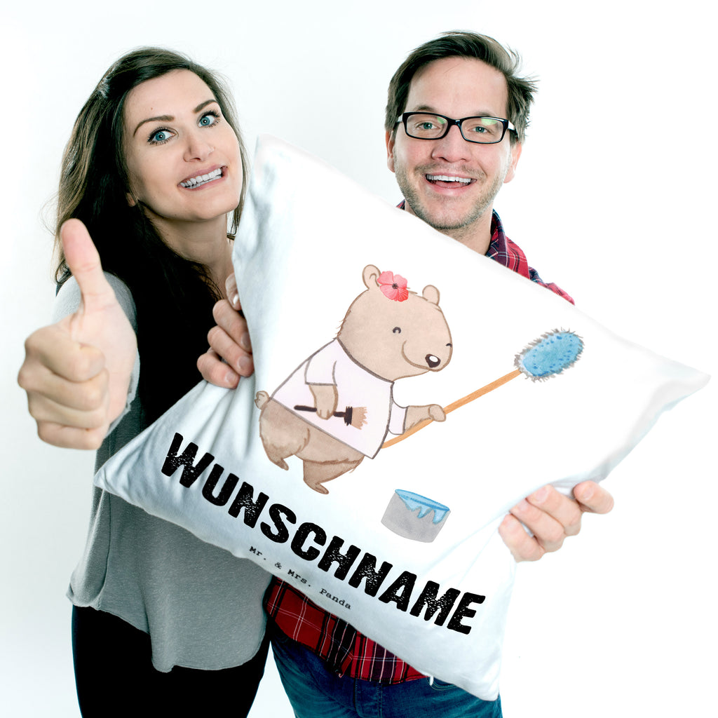 Personalisiertes Kissen Malerin mit Herz Kissen, personalisiert, Name, Wunschname, bedrucken, Kopfkissen, Beruf, Ausbildung, Jubiläum, Abschied, Rente, Kollege, Kollegin, Geschenk, Schenken, Arbeitskollege, Mitarbeiter, Firma, Danke, Dankeschön, Maler, Malermeisterin, Gesellenprüfung, Meisterprüfung, Malerbetrieb