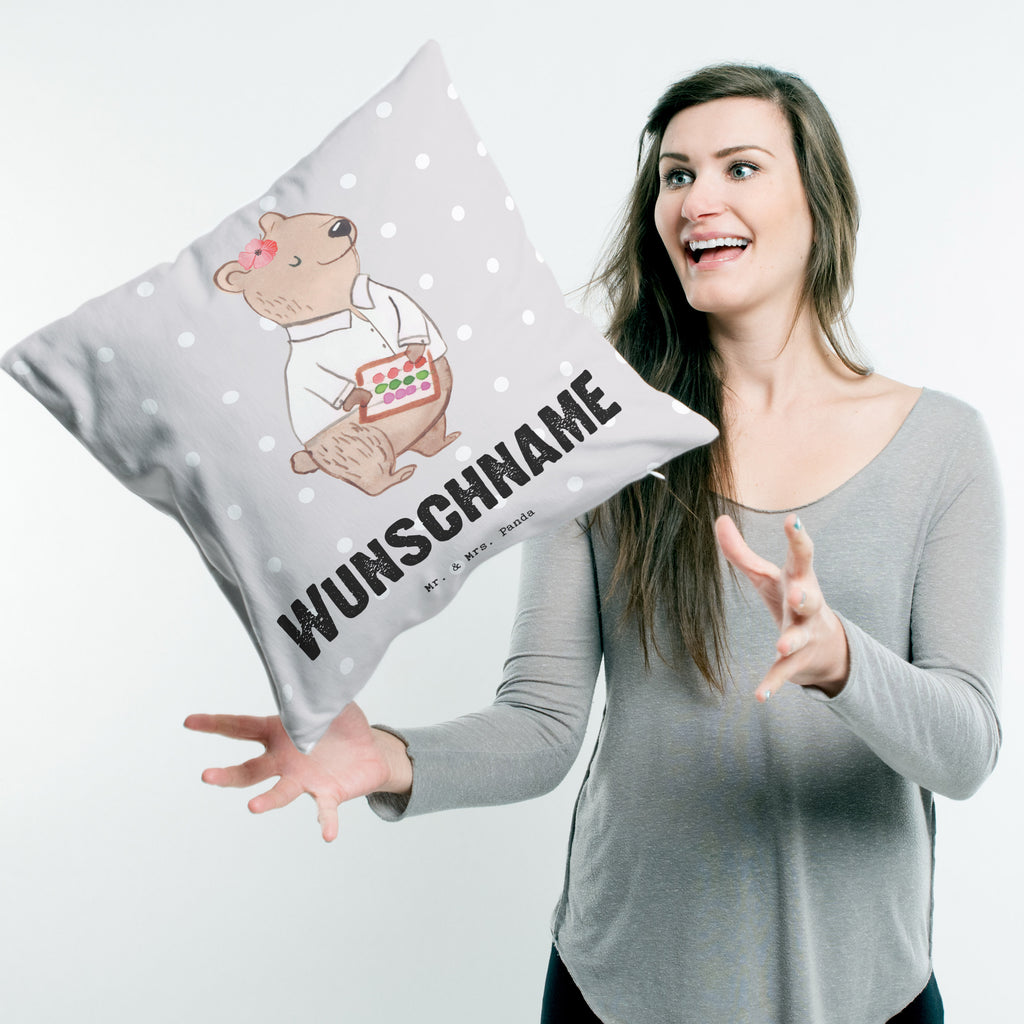 Personalisiertes Kissen Bankfachfrau mit Herz Kissen, personalisiert, Name, Wunschname, bedrucken, Kopfkissen, Beruf, Ausbildung, Jubiläum, Abschied, Rente, Kollege, Kollegin, Geschenk, Schenken, Arbeitskollege, Mitarbeiter, Firma, Danke, Dankeschön, Bankfachfrau, Bankangestellte, Bänkerin, Bankberaterin