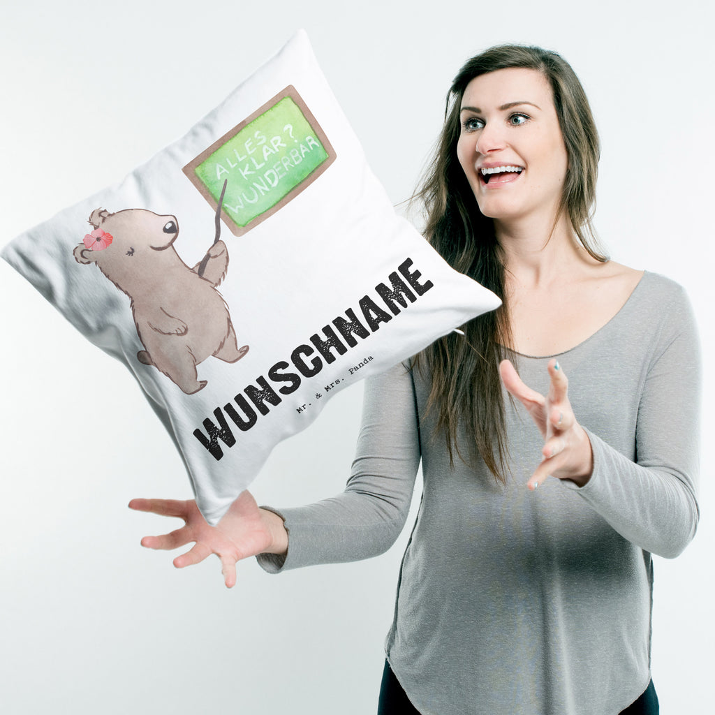 Personalisiertes Kissen Schwimmlehrerin mit Herz Kissen, personalisiert, Name, Wunschname, bedrucken, Kopfkissen, Beruf, Ausbildung, Jubiläum, Abschied, Rente, Kollege, Kollegin, Geschenk, Schenken, Arbeitskollege, Mitarbeiter, Firma, Danke, Dankeschön, Schwimmlehrerin, Schwimmbad, Schwimmschule, Schwimmverein