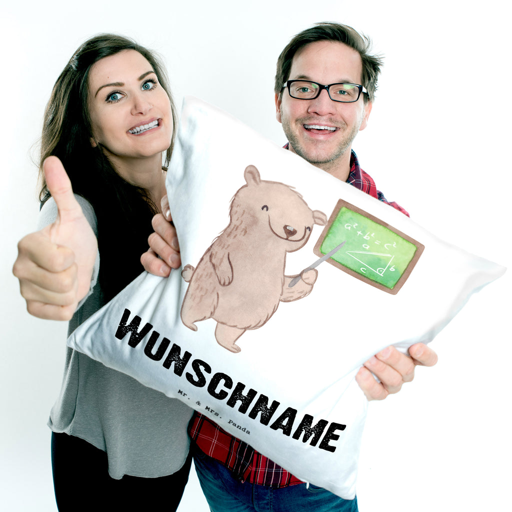 Personalisiertes Kissen Mathematiklehrer mit Herz Kissen, personalisiert, Name, Wunschname, bedrucken, Kopfkissen, Beruf, Ausbildung, Jubiläum, Abschied, Rente, Kollege, Kollegin, Geschenk, Schenken, Arbeitskollege, Mitarbeiter, Firma, Danke, Dankeschön, Mathematiklehrer, Lehramtstudent, Referendariat, Mathelehrer, Matheunterricht, Mathe, Lehrer