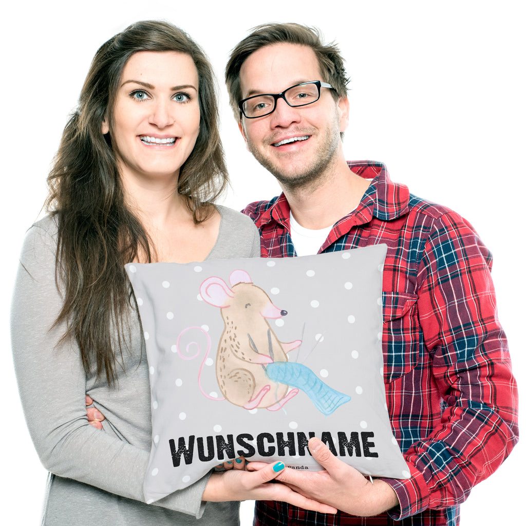 Personalisiertes Kissen Maus Stricken Tage Kissen, personalisiert, Name, Wunschname, bedrucken, Kopfkissen, Geschenk, Sport, Sportart, Hobby, Schenken, Danke, Dankeschön, Auszeichnung, Gewinn, Sportler, Stricken, DIY
