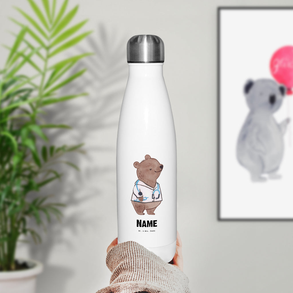 Personalisierte Thermosflasche Arzt mit Herz Personalisierte Isolierflasche, Personalisierte Thermoflasche, Personalisierte Trinkflasche, Trinkflasche Mit Namen, Wunschname, Bedrucken, Namensflasche, Beruf, Ausbildung, Jubiläum, Abschied, Rente, Kollege, Kollegin, Geschenk, Schenken, Arbeitskollege, Mitarbeiter, Firma, Danke, Dankeschön, Arzt, Hausarzt, Mediziner, Doktor, Medizinstudium, Doktortitel, Arztpraxis