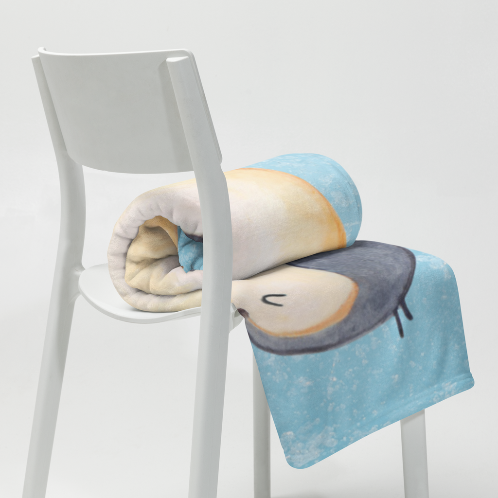 Kuscheldecke Pinguin marschierend Pinguin, Pinguine, Frühaufsteher, Langschläfer, Bruder, Schwester, Familie	  Decke, Wohndecke, Tagesdecke, Wolldecke, Sofadecke  Pinguin