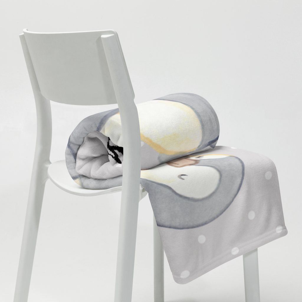 Kuscheldecke Pinguin Beste Frau der Welt Beste, Frau, Ehefrau, Partnerin, Freundin, Traumfrau, Liebling, Ehepartner, Ehe, Gattin, Lebensgefährtin, Braut, Kleinigkeit  Decke, Wohndecke, Tagesdecke, Wolldecke, Sofadecke  für, Dankeschön, Geschenk, Schenken, Geburtstag, Geburtstagsgeschenk, Geschenkidee, Danke, Bedanken, Mitbringsel, Freude machen, Geschenktipp