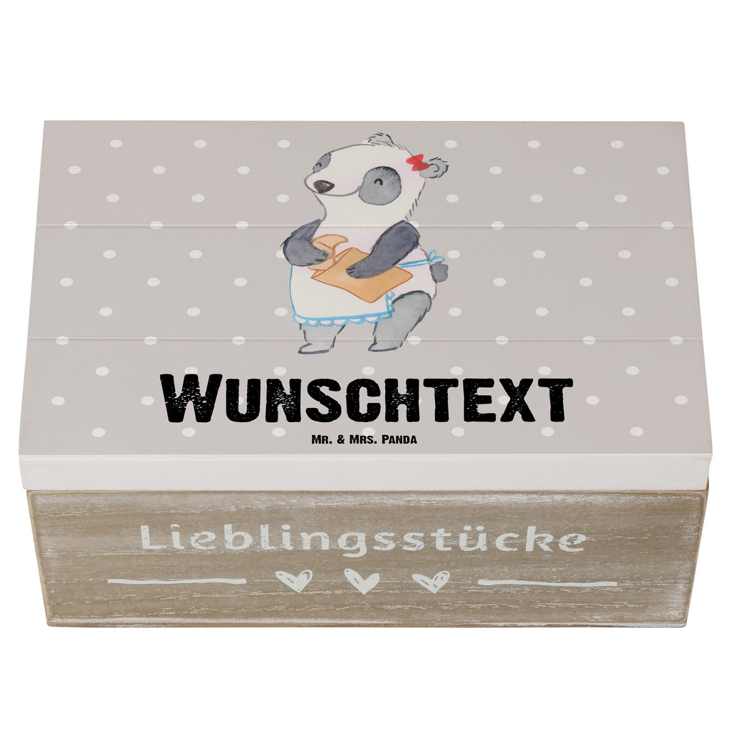 Personalisierte Holzkiste Bäckerin mit Herz Holzkiste mit Namen, Kiste mit Namen, Schatzkiste mit Namen, Truhe mit Namen, Schatulle mit Namen, Erinnerungsbox mit Namen, Erinnerungskiste, mit Namen, Dekokiste mit Namen, Aufbewahrungsbox mit Namen, Holzkiste Personalisiert, Kiste Personalisiert, Schatzkiste Personalisiert, Truhe Personalisiert, Schatulle Personalisiert, Erinnerungsbox Personalisiert, Erinnerungskiste Personalisiert, Dekokiste Personalisiert, Aufbewahrungsbox Personalisiert, Beruf, Ausbildung, Jubiläum, Abschied, Rente, Kollege, Kollegin, Geschenk, Schenken, Arbeitskollege, Mitarbeiter, Firma, Danke, Dankeschön, Bäckerin, Konditorin, Brotbäckerin, Bäckerei, Backstube, Bäckerladen, Brotmanufaktur