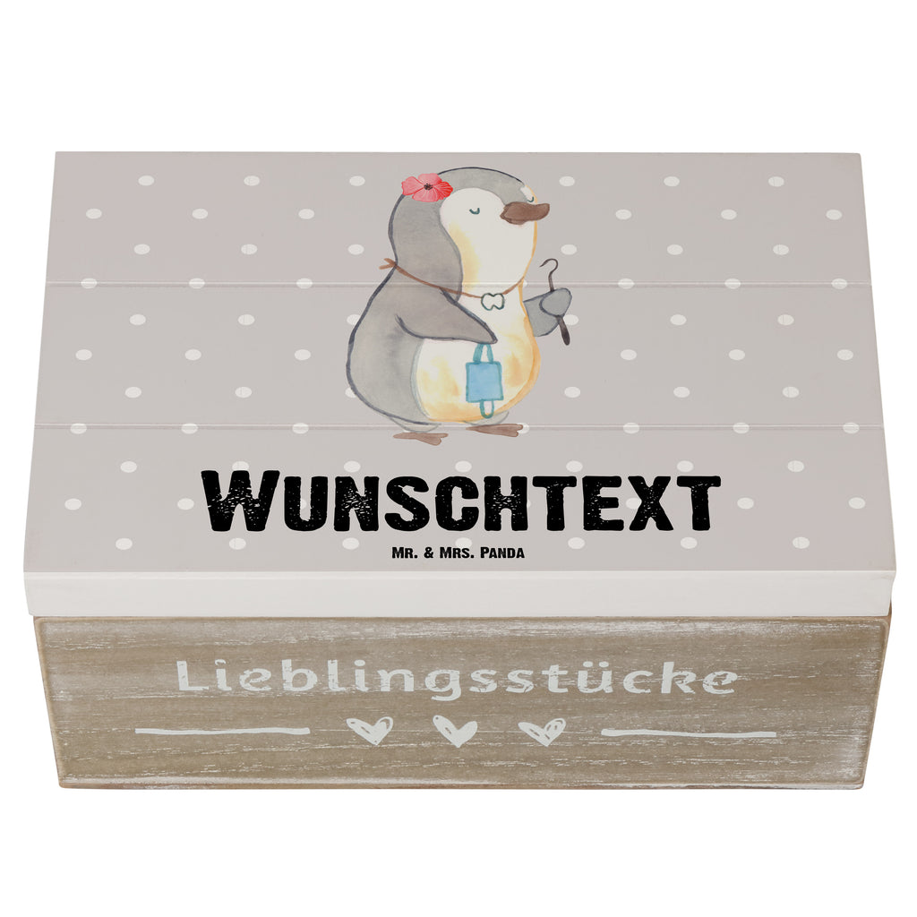 Personalisierte Holzkiste Zahnärztin mit Herz Holzkiste mit Namen, Kiste mit Namen, Schatzkiste mit Namen, Truhe mit Namen, Schatulle mit Namen, Erinnerungsbox mit Namen, Erinnerungskiste, mit Namen, Dekokiste mit Namen, Aufbewahrungsbox mit Namen, Holzkiste Personalisiert, Kiste Personalisiert, Schatzkiste Personalisiert, Truhe Personalisiert, Schatulle Personalisiert, Erinnerungsbox Personalisiert, Erinnerungskiste Personalisiert, Dekokiste Personalisiert, Aufbewahrungsbox Personalisiert, Beruf, Ausbildung, Jubiläum, Abschied, Rente, Kollege, Kollegin, Geschenk, Schenken, Arbeitskollege, Mitarbeiter, Firma, Danke, Dankeschön
