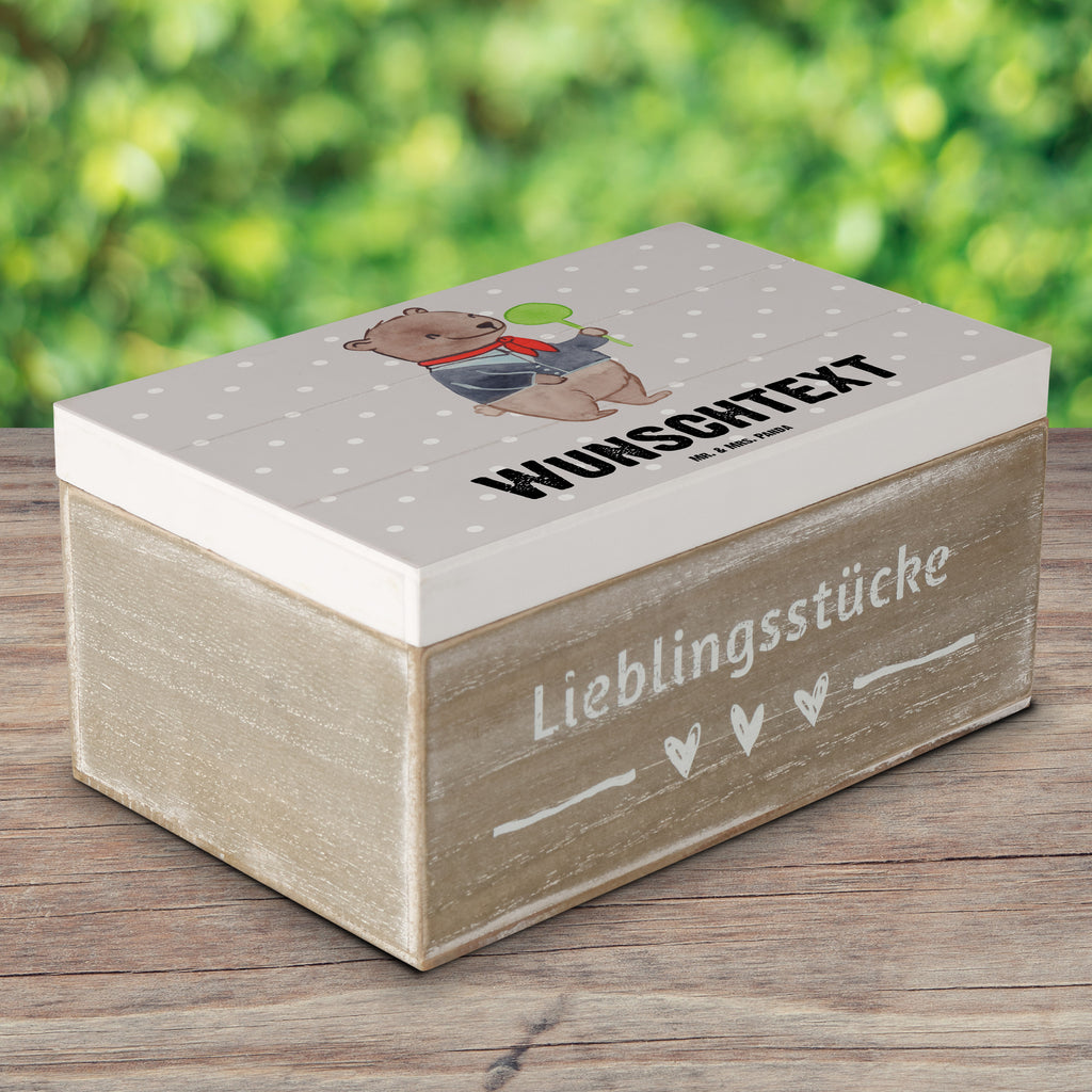Personalisierte Holzkiste Zugbegleiterin mit Herz Holzkiste mit Namen, Kiste mit Namen, Schatzkiste mit Namen, Truhe mit Namen, Schatulle mit Namen, Erinnerungsbox mit Namen, Erinnerungskiste, mit Namen, Dekokiste mit Namen, Aufbewahrungsbox mit Namen, Holzkiste Personalisiert, Kiste Personalisiert, Schatzkiste Personalisiert, Truhe Personalisiert, Schatulle Personalisiert, Erinnerungsbox Personalisiert, Erinnerungskiste Personalisiert, Dekokiste Personalisiert, Aufbewahrungsbox Personalisiert, Beruf, Ausbildung, Jubiläum, Abschied, Rente, Kollege, Kollegin, Geschenk, Schenken, Arbeitskollege, Mitarbeiter, Firma, Danke, Dankeschön