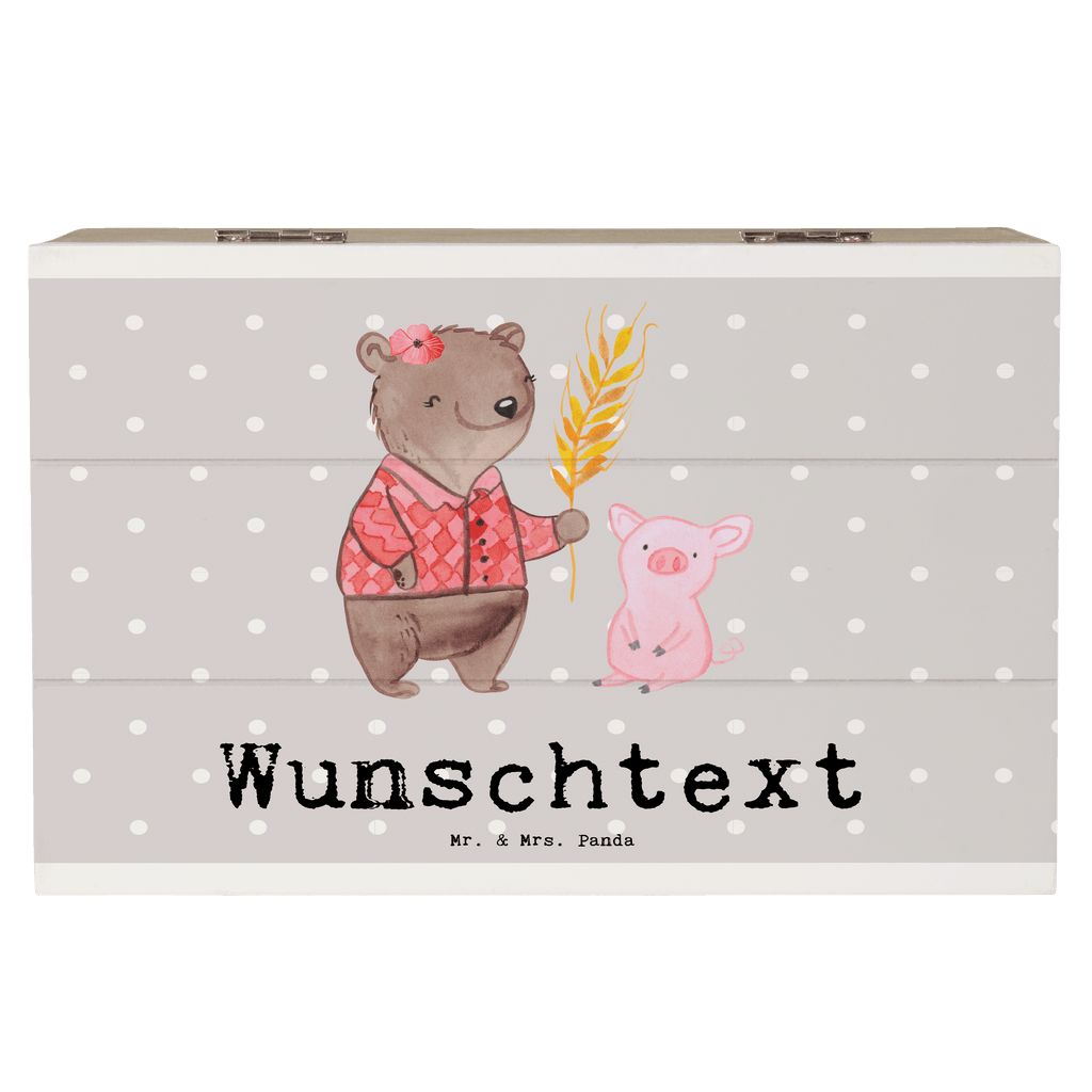 Personalisierte Holzkiste Bäuerin mit Herz Holzkiste mit Namen, Kiste mit Namen, Schatzkiste mit Namen, Truhe mit Namen, Schatulle mit Namen, Erinnerungsbox mit Namen, Erinnerungskiste, mit Namen, Dekokiste mit Namen, Aufbewahrungsbox mit Namen, Holzkiste Personalisiert, Kiste Personalisiert, Schatzkiste Personalisiert, Truhe Personalisiert, Schatulle Personalisiert, Erinnerungsbox Personalisiert, Erinnerungskiste Personalisiert, Dekokiste Personalisiert, Aufbewahrungsbox Personalisiert, Beruf, Ausbildung, Jubiläum, Abschied, Rente, Kollege, Kollegin, Geschenk, Schenken, Arbeitskollege, Mitarbeiter, Firma, Danke, Dankeschön, Landwirtin, Bäuerin, Tierwirtin, Agronomin, Farmerin, Bauernhof