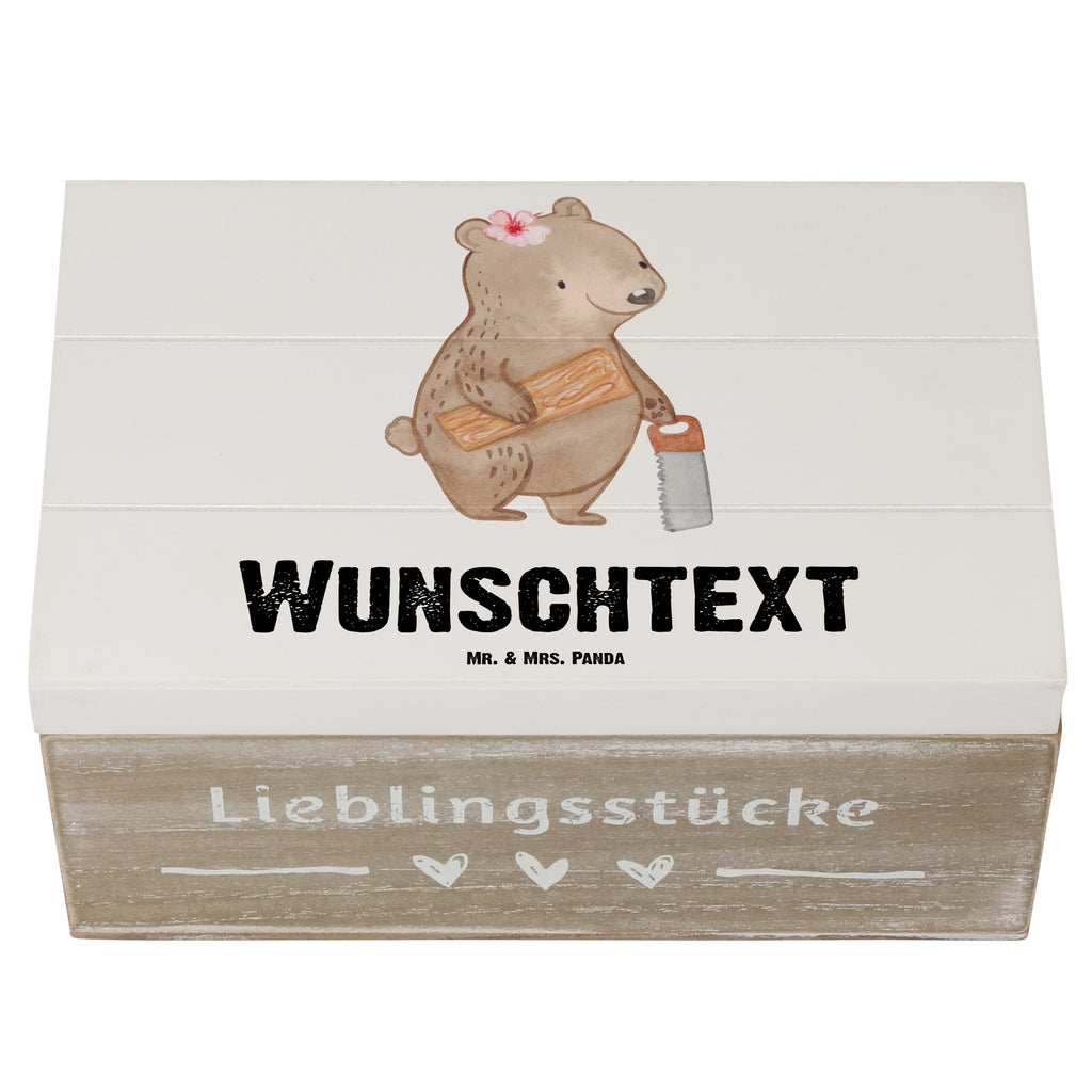 Personalisierte Holzkiste Schreinerin mit Herz Holzkiste mit Namen, Kiste mit Namen, Schatzkiste mit Namen, Truhe mit Namen, Schatulle mit Namen, Erinnerungsbox mit Namen, Erinnerungskiste, mit Namen, Dekokiste mit Namen, Aufbewahrungsbox mit Namen, Holzkiste Personalisiert, Kiste Personalisiert, Schatzkiste Personalisiert, Truhe Personalisiert, Schatulle Personalisiert, Erinnerungsbox Personalisiert, Erinnerungskiste Personalisiert, Dekokiste Personalisiert, Aufbewahrungsbox Personalisiert, Beruf, Ausbildung, Jubiläum, Abschied, Rente, Kollege, Kollegin, Geschenk, Schenken, Arbeitskollege, Mitarbeiter, Firma, Danke, Dankeschön