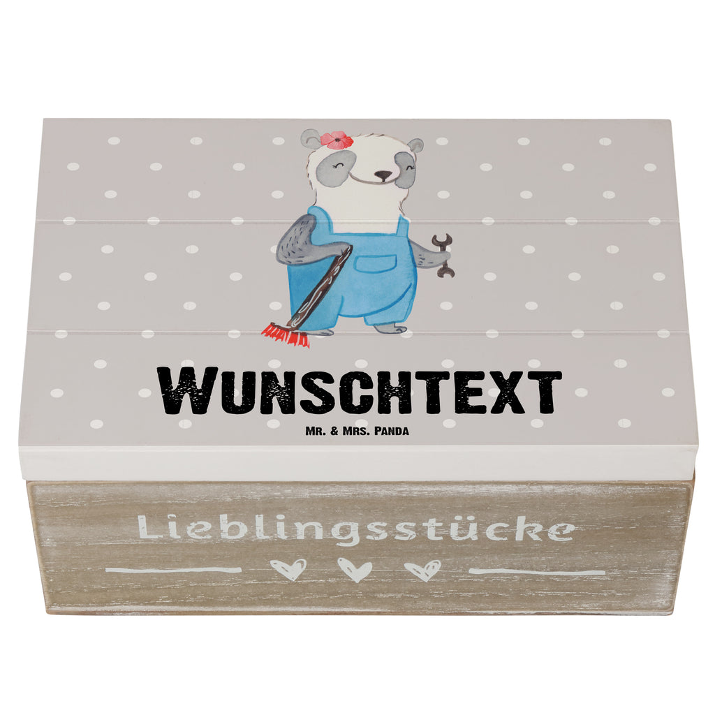 Personalisierte Holzkiste Hausmeisterin mit Herz Holzkiste mit Namen, Kiste mit Namen, Schatzkiste mit Namen, Truhe mit Namen, Schatulle mit Namen, Erinnerungsbox mit Namen, Erinnerungskiste, mit Namen, Dekokiste mit Namen, Aufbewahrungsbox mit Namen, Holzkiste Personalisiert, Kiste Personalisiert, Schatzkiste Personalisiert, Truhe Personalisiert, Schatulle Personalisiert, Erinnerungsbox Personalisiert, Erinnerungskiste Personalisiert, Dekokiste Personalisiert, Aufbewahrungsbox Personalisiert, Beruf, Ausbildung, Jubiläum, Abschied, Rente, Kollege, Kollegin, Geschenk, Schenken, Arbeitskollege, Mitarbeiter, Firma, Danke, Dankeschön, Hausmeisterin, Concierge, Hausverwalterin, Facility Manager